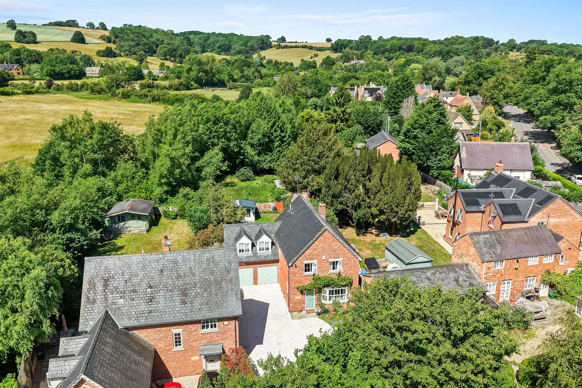 4 bed detached house for sale in Sutton Lane, Lower Brailes, OX15 20