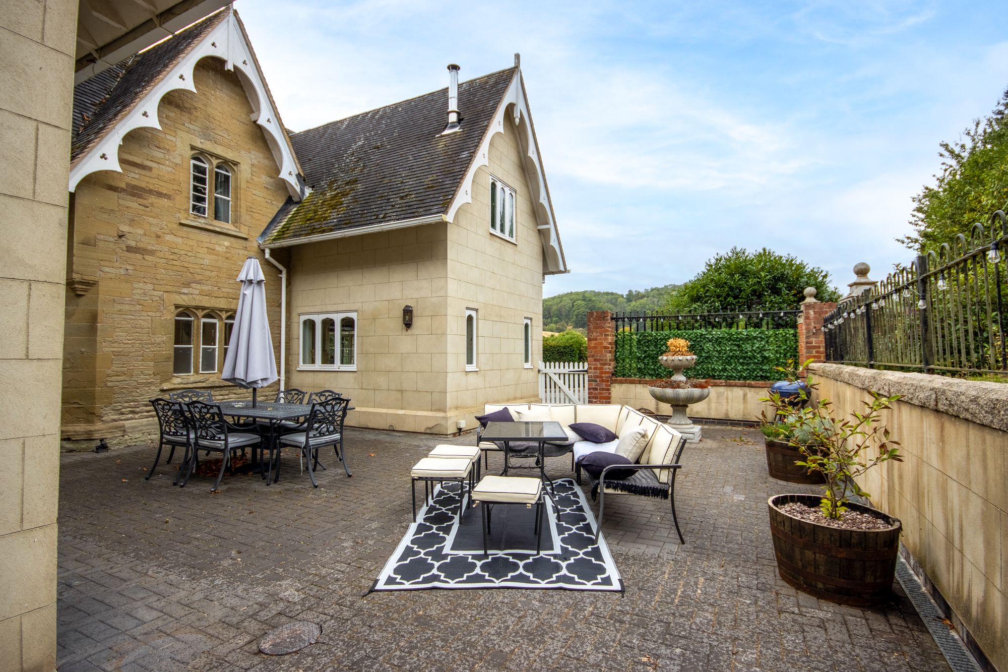 4 bed detached house for sale in Stanford Bridge, Worcester, WR6 19