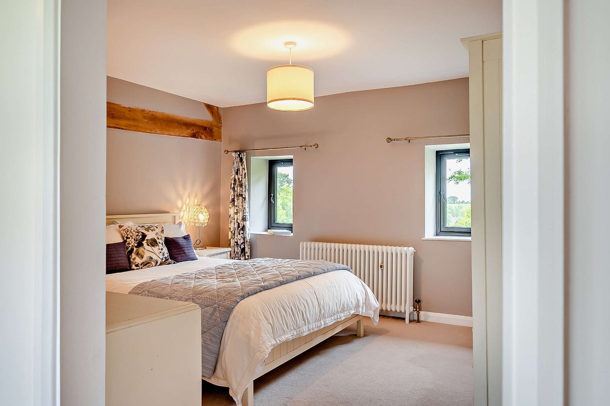 5 bed barn conversion for sale in Rectory Lane, Worcester  - Property Image 17