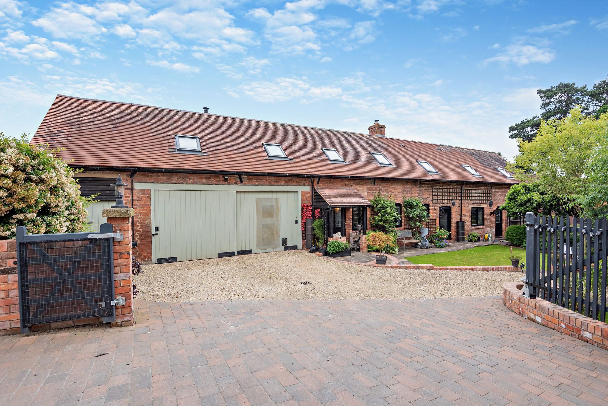 5 bed barn conversion for sale in Kyrewood, Tenbury Wells, WR15