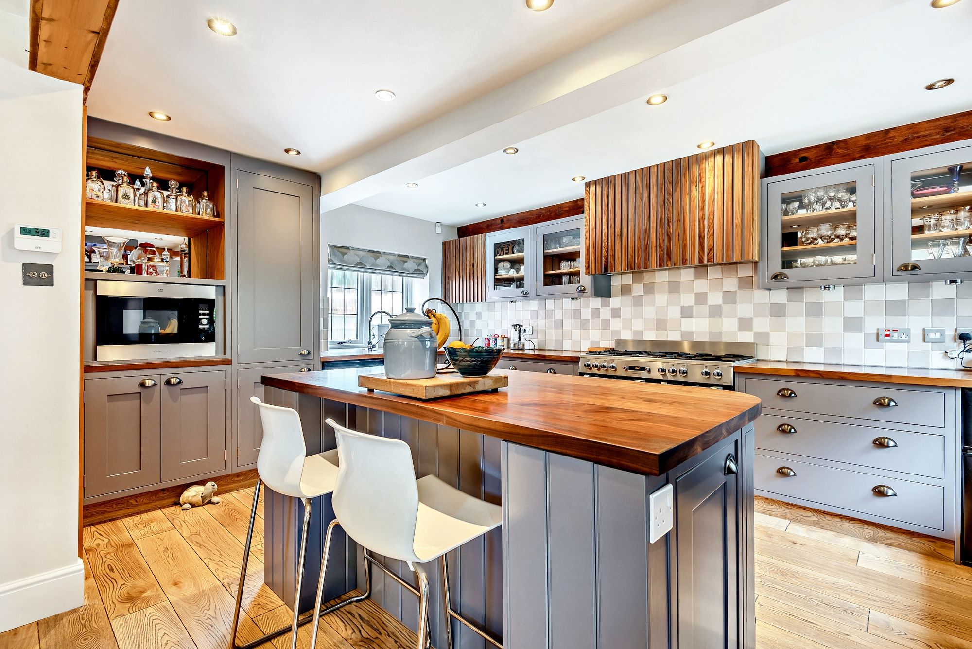 5 bed barn conversion for sale in Kyrewood, Tenbury Wells, WR15 5