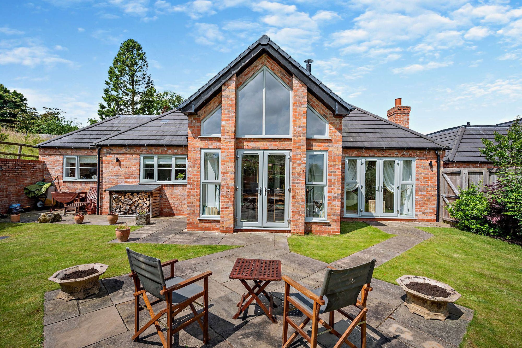 2 bed detached bungalow for sale in Astwood Lane, Redditch  - Property Image 1