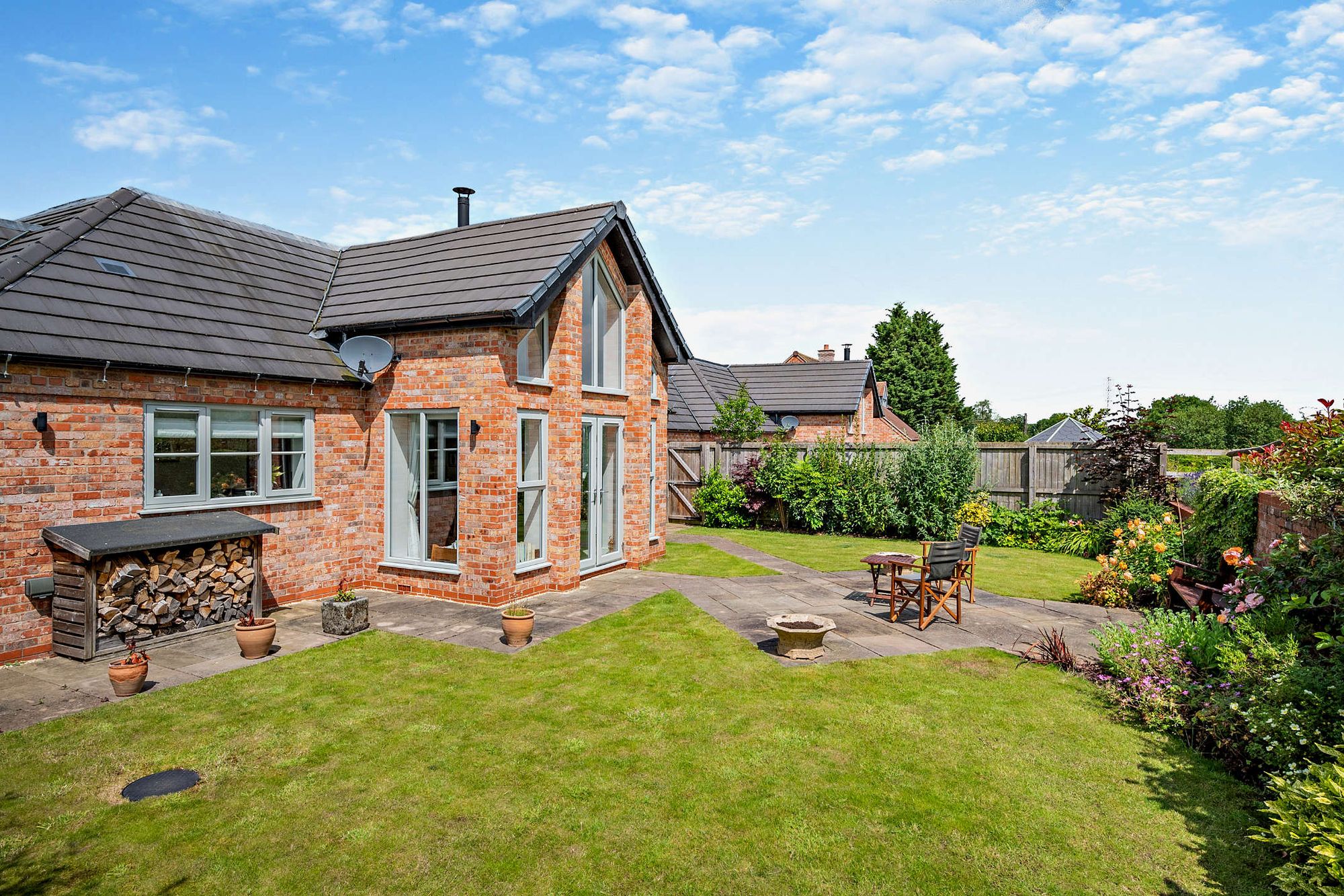 2 bed bungalow for sale in Astwood Lane, Redditch  - Property Image 37