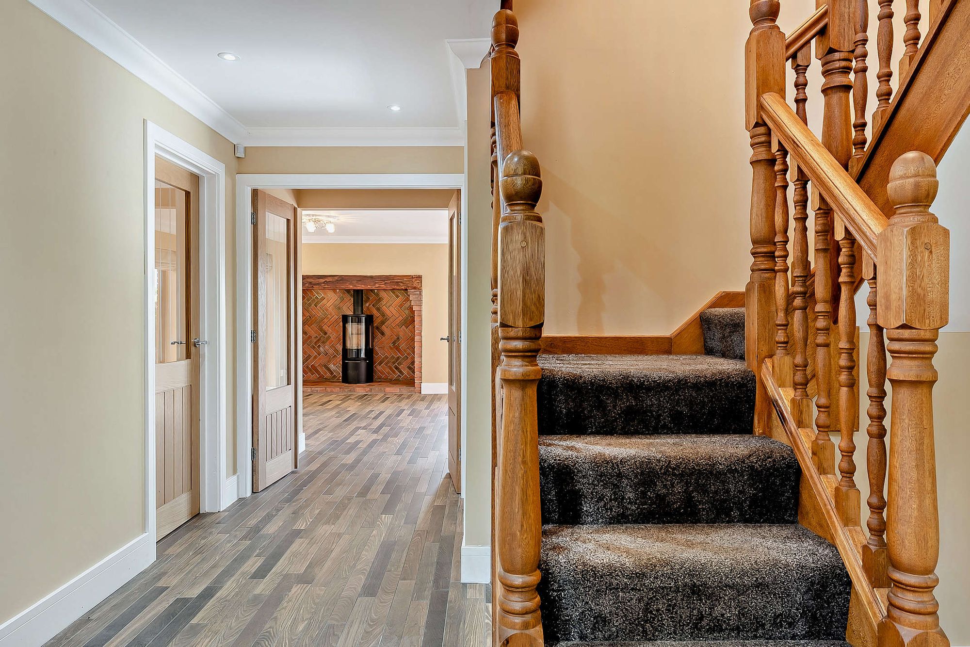 5 bed detached house for sale in Hatfield, Norton, WR5  - Property Image 4