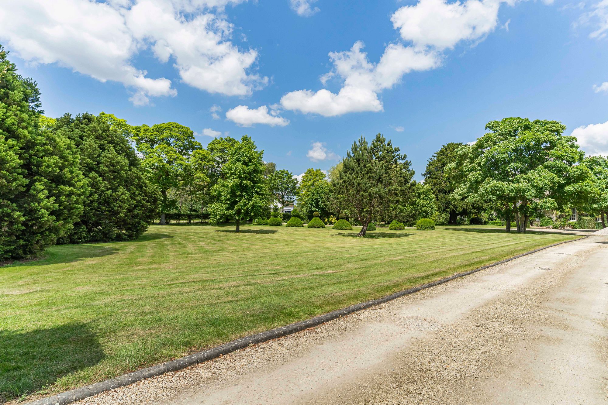 6 bed house for sale in Northmoor, Witney  - Property Image 60