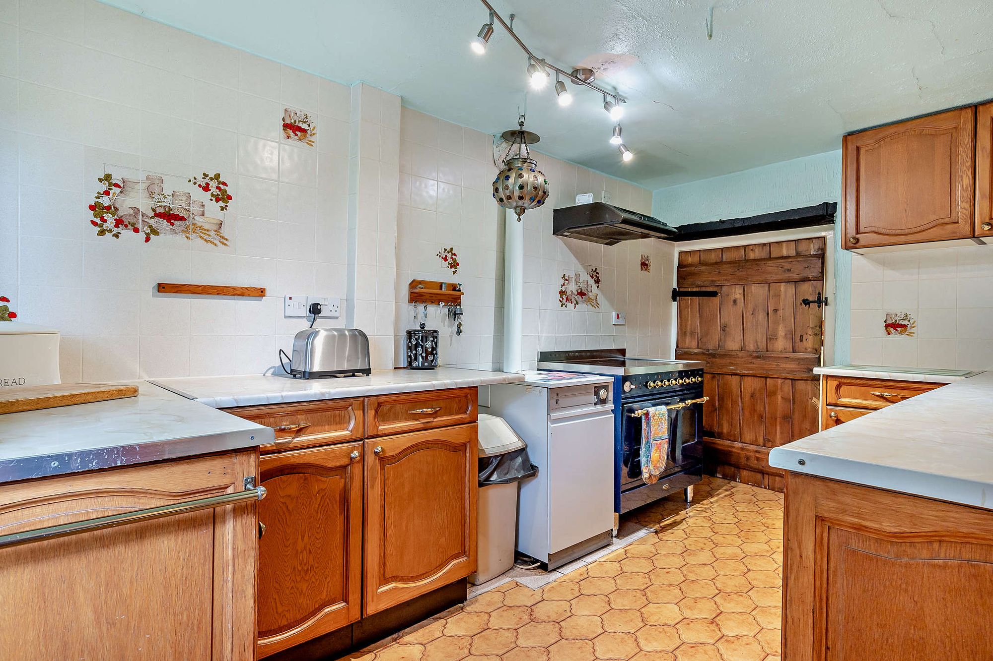 4 bed detached house for sale in Popes Hill, Newnham, GL14  - Property Image 5