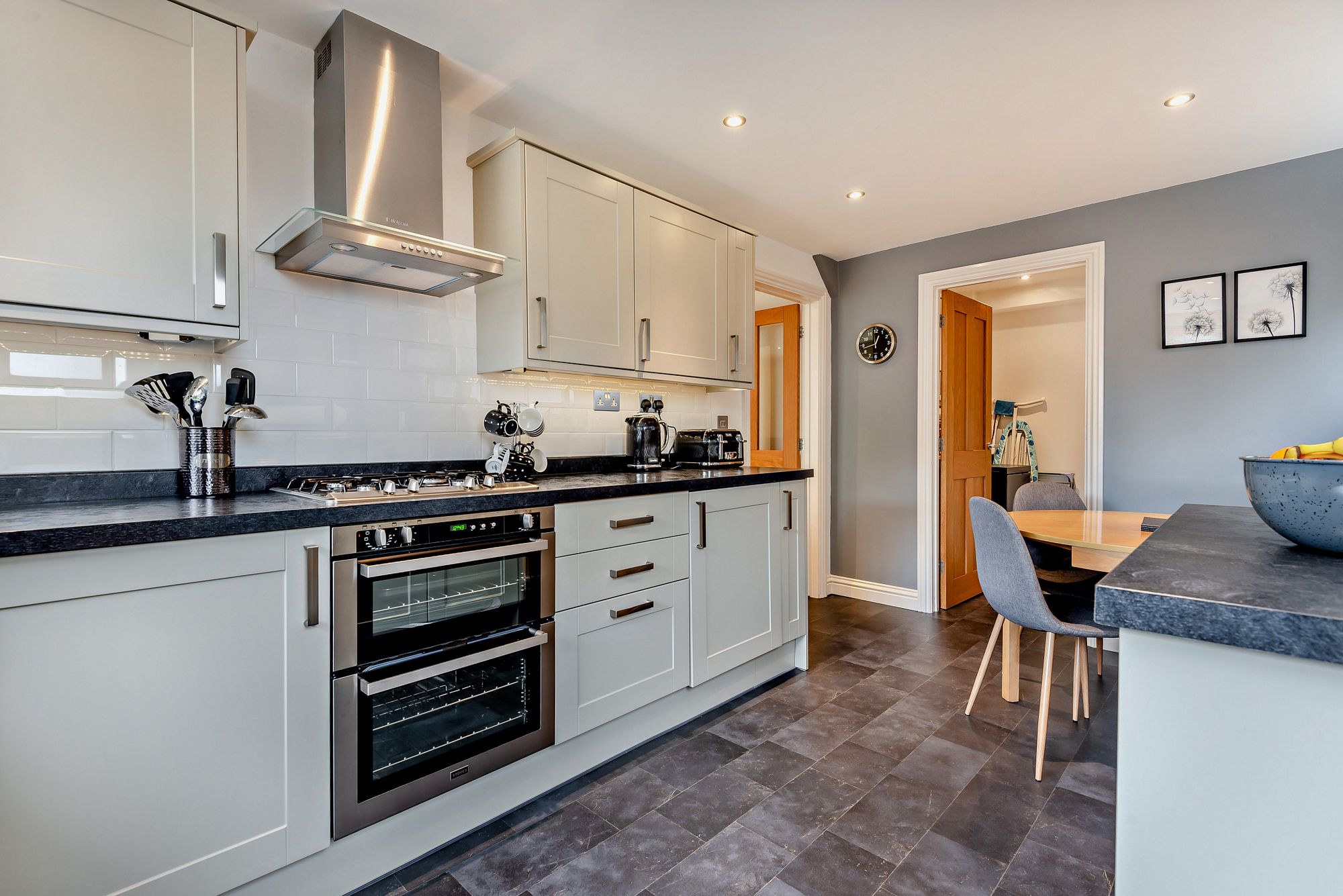 3 bed semi-detached house for sale in Broadway Avenue, Halesowen, B63  - Property Image 12