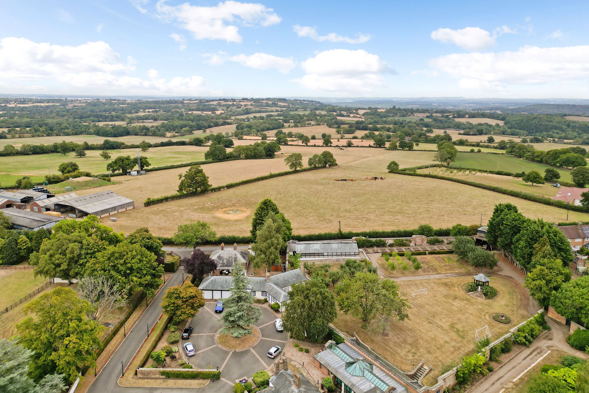 7 bed detached house for sale in Romsley Lane, Romsley, WV15  - Property Image 38