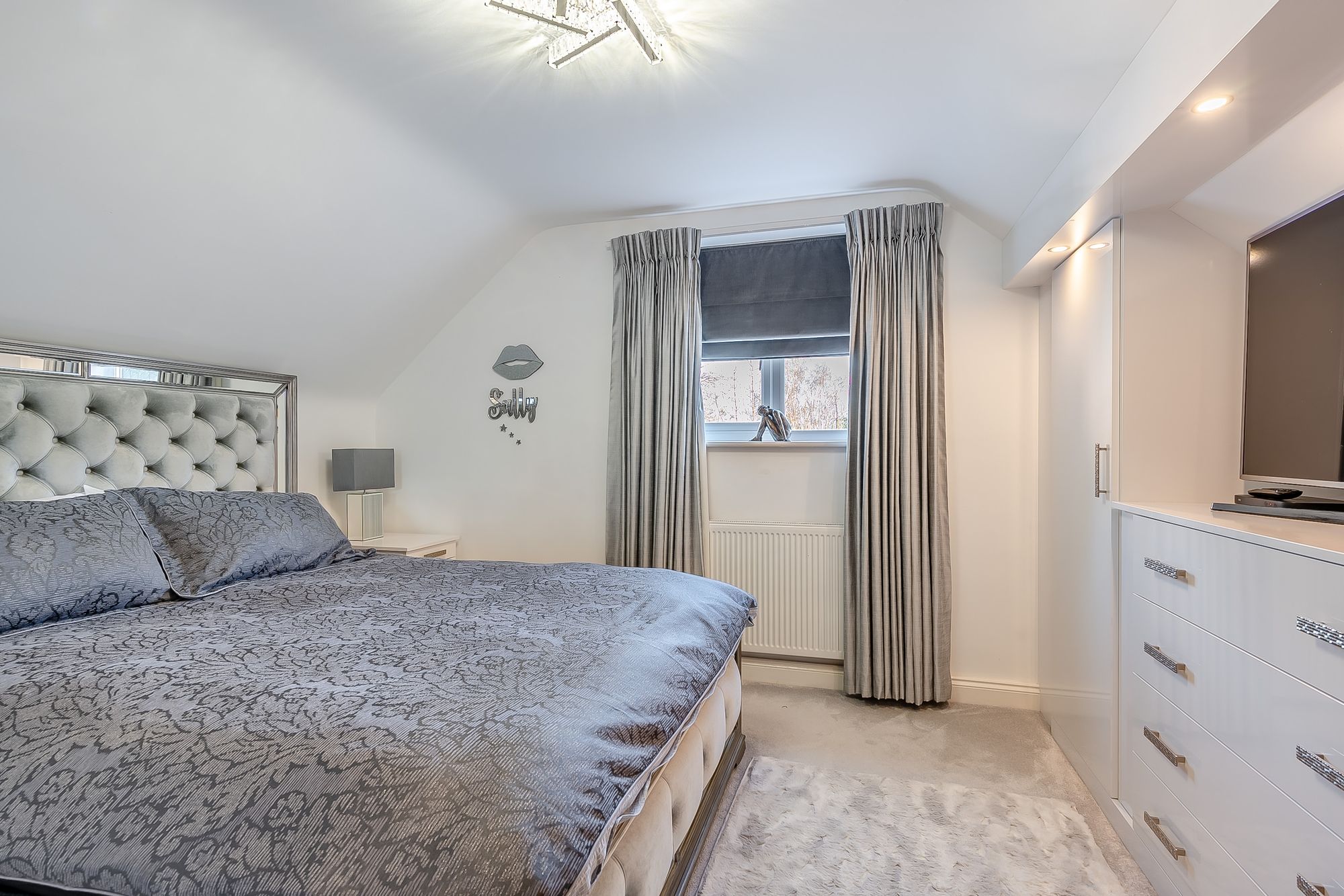 6 bed for sale in Mayfield Road, Moseley, B13 13