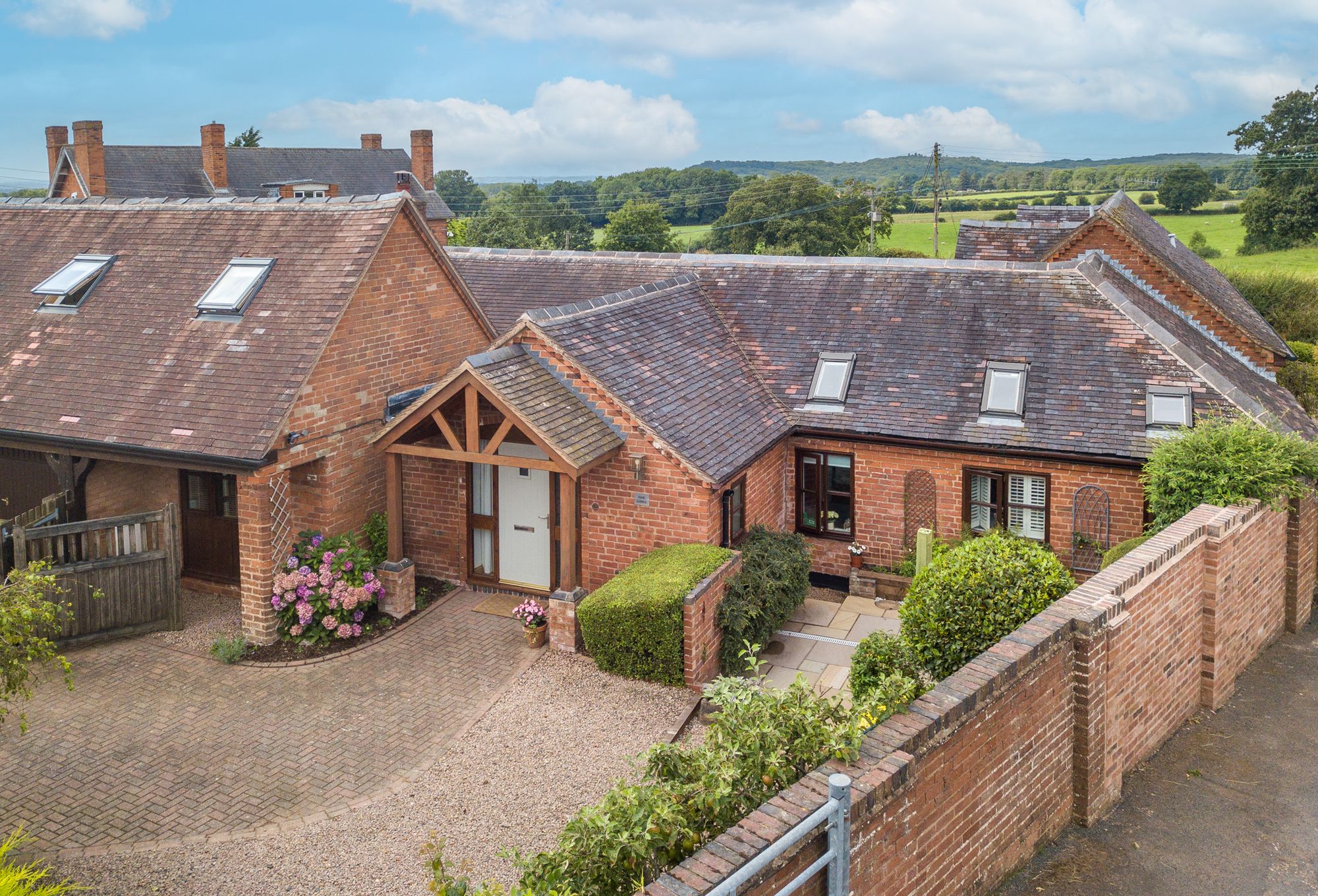 3 bed house for sale in Fockbury Road, Bromsgrove  - Property Image 5