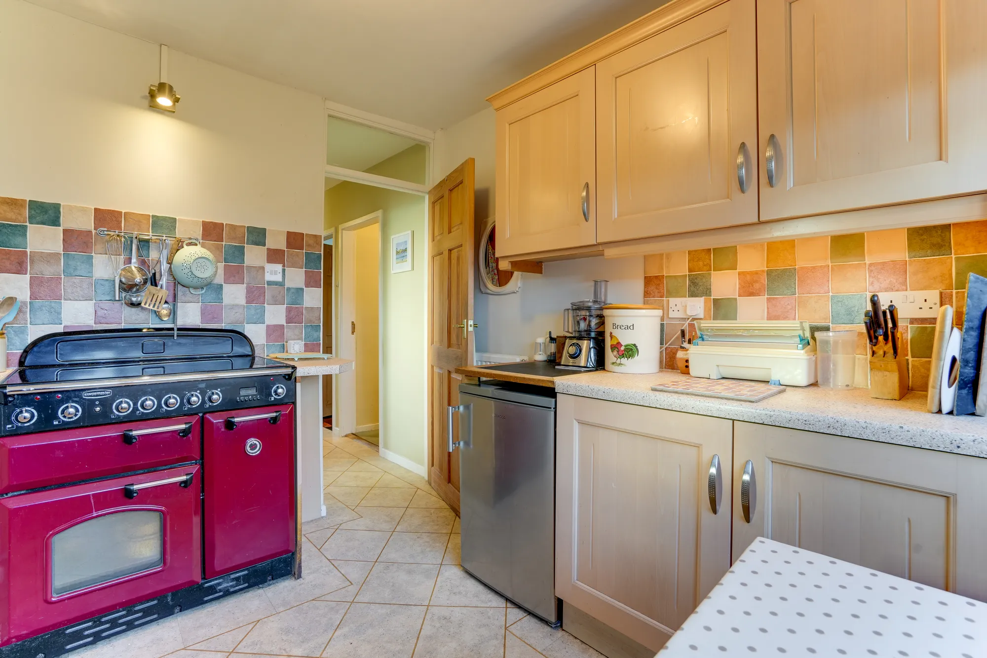 2 bed bungalow for sale in Upper Street, Worcester  - Property Image 7