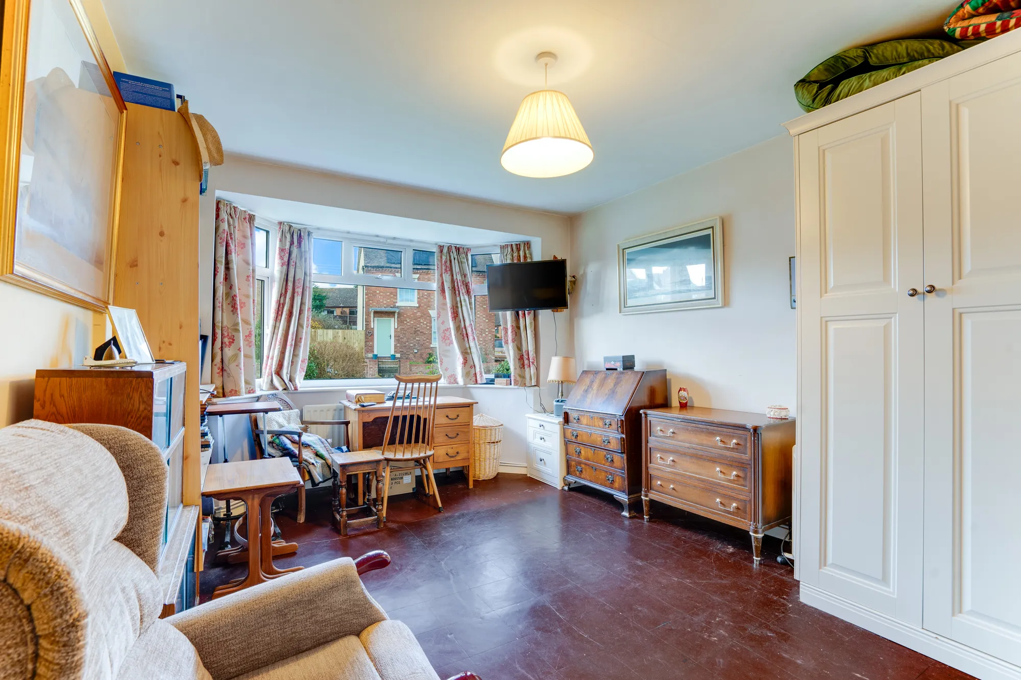 2 bed semi-detached bungalow for sale in Upper Street, Worcester  - Property Image 11