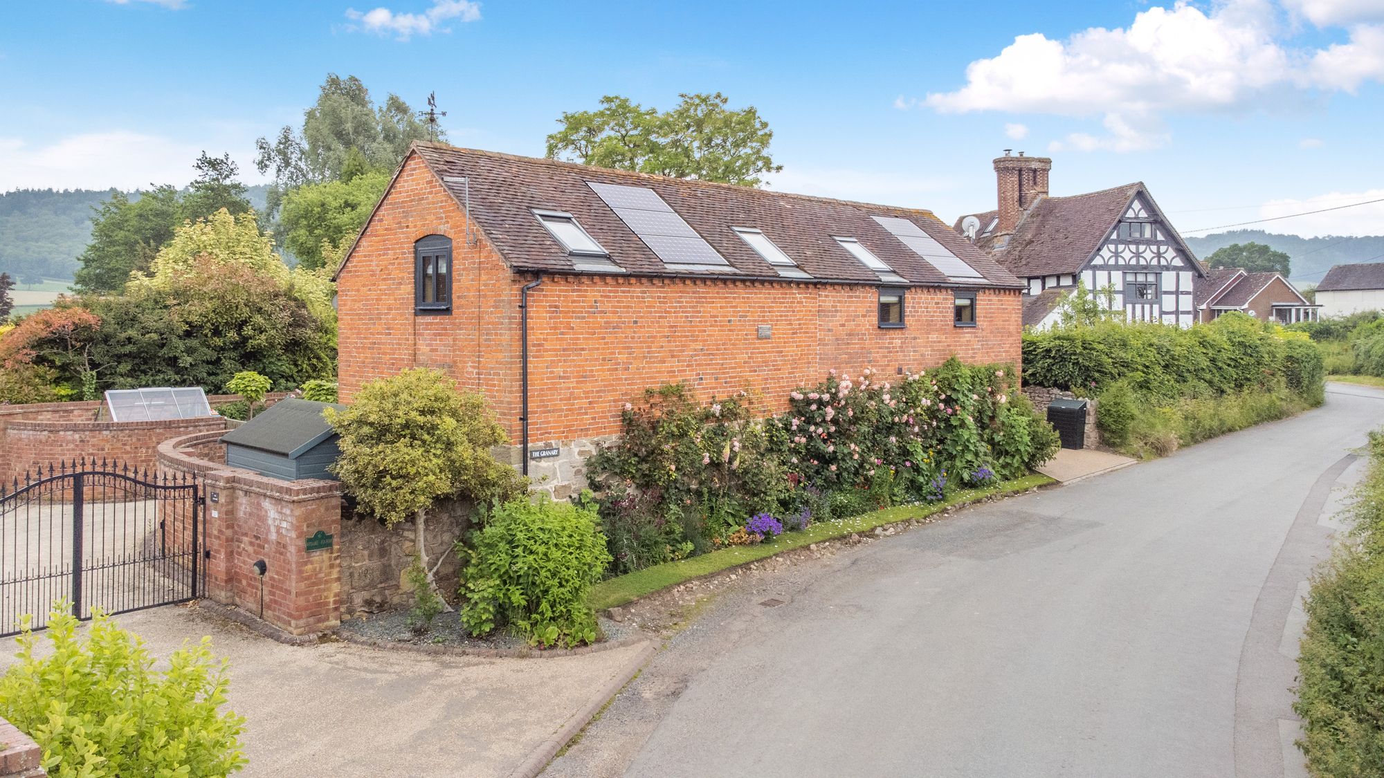 3 bed house for sale in Hughley, Shrewsbury, SY5