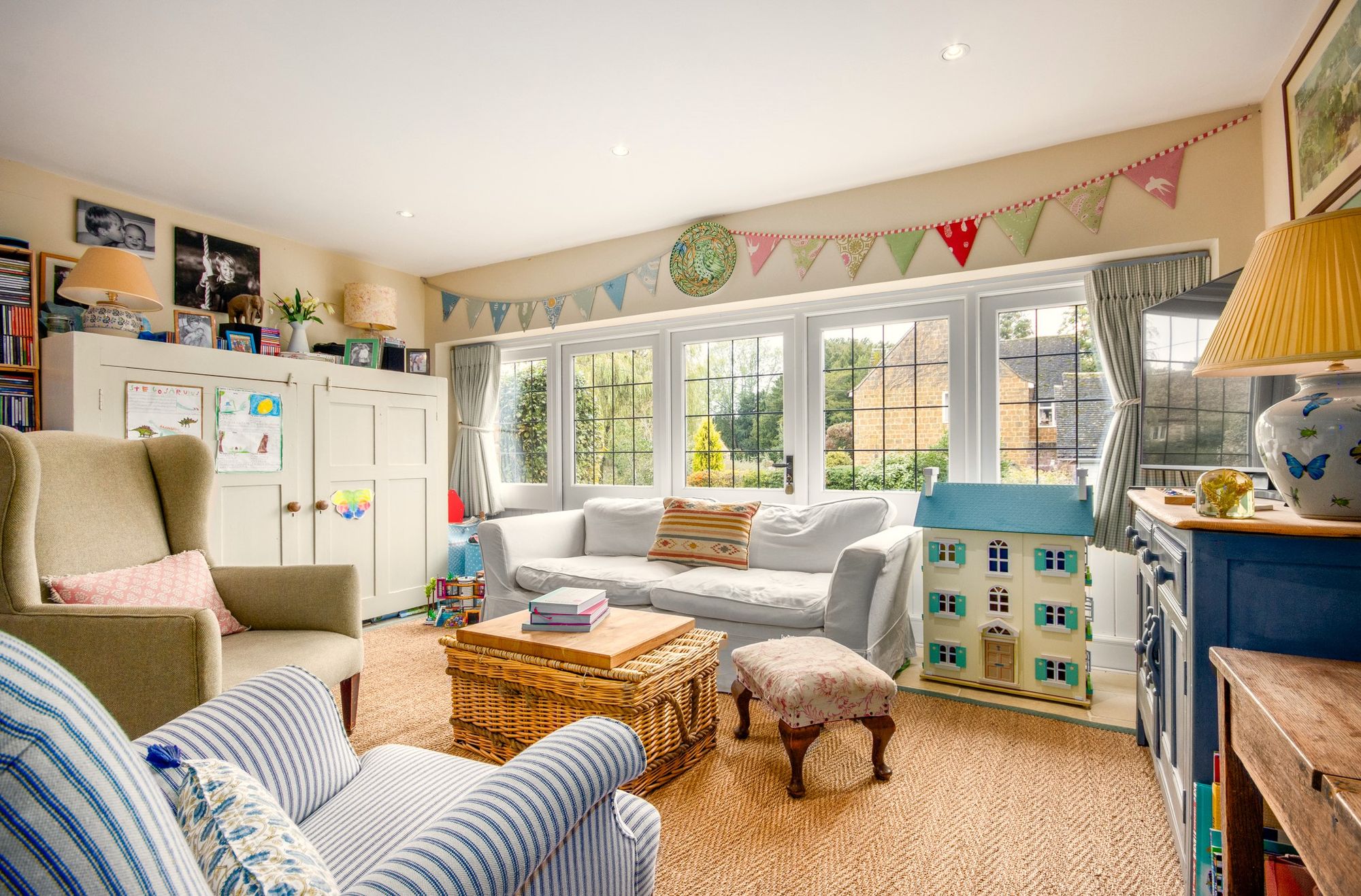 5 bed detached house for sale in Enstone Road, Little Tew, OX7 16