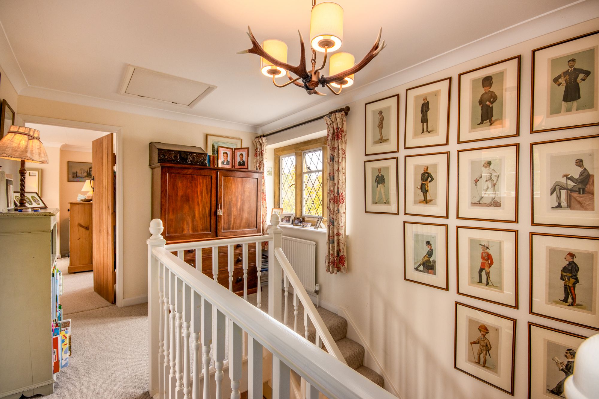 5 bed detached house for sale in Enstone Road, Little Tew, OX7 18