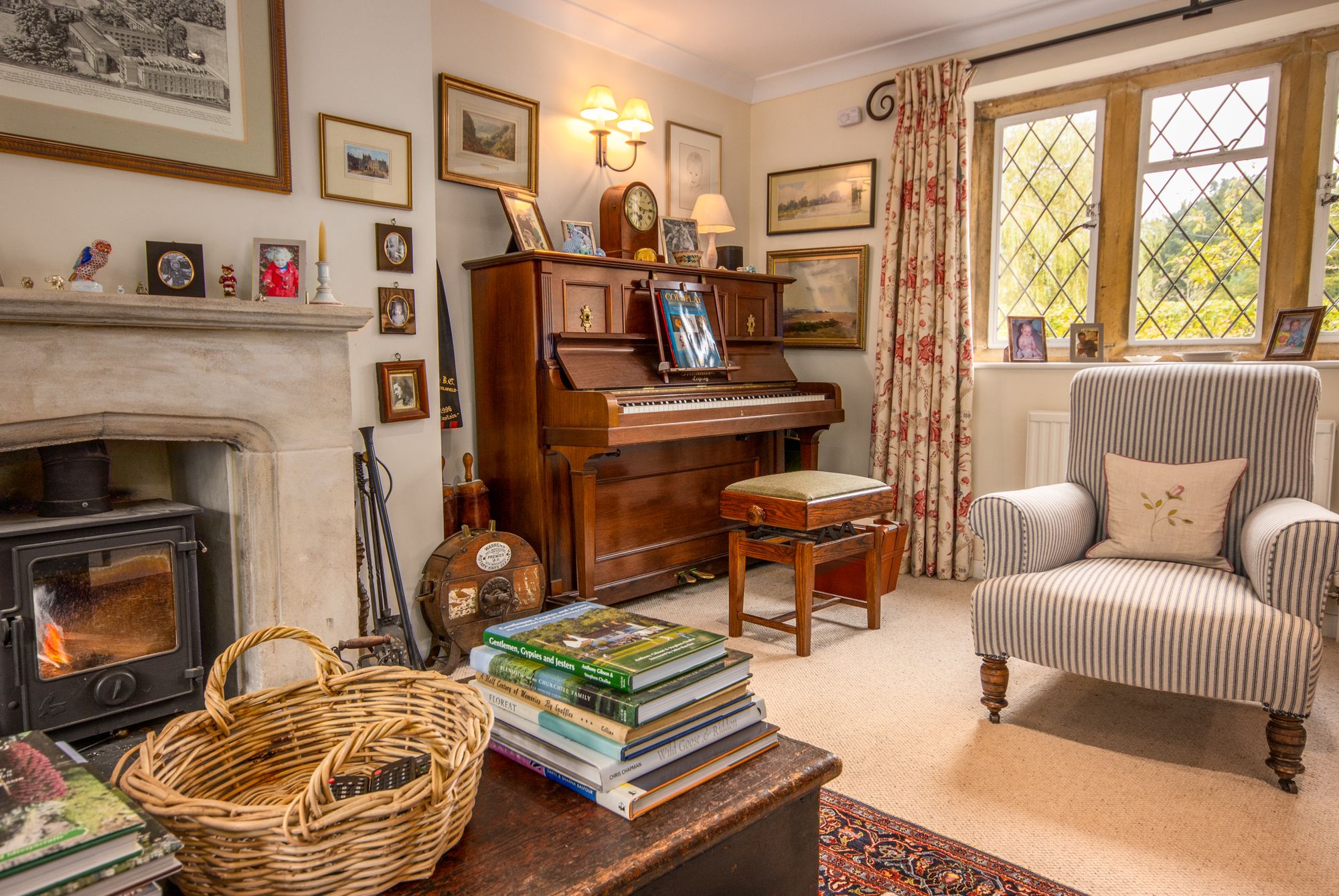 5 bed detached house for sale in Enstone Road, Little Tew, OX7 10