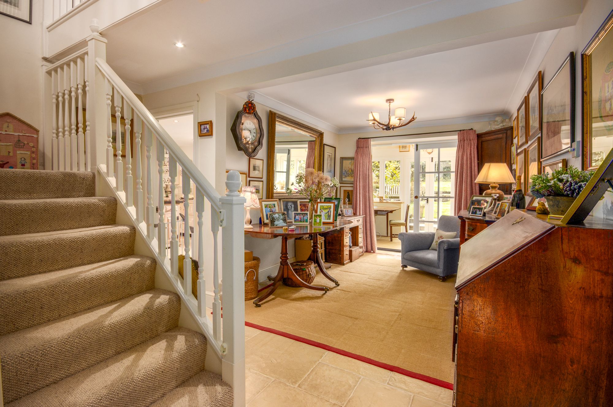 5 bed detached house for sale in Enstone Road, Chipping Norton  - Property Image 3