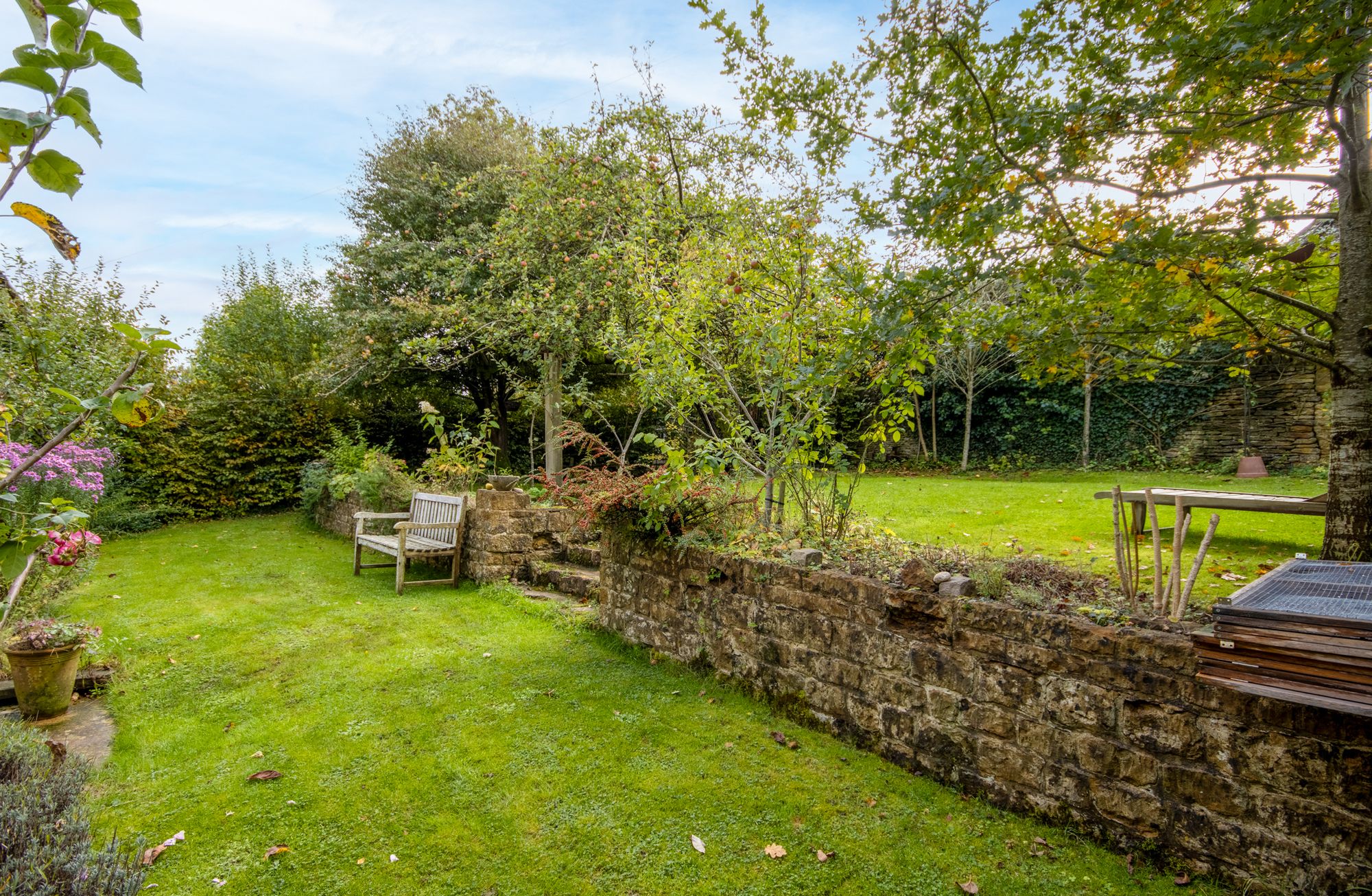 5 bed detached house for sale in Enstone Road, Little Tew, OX7 27