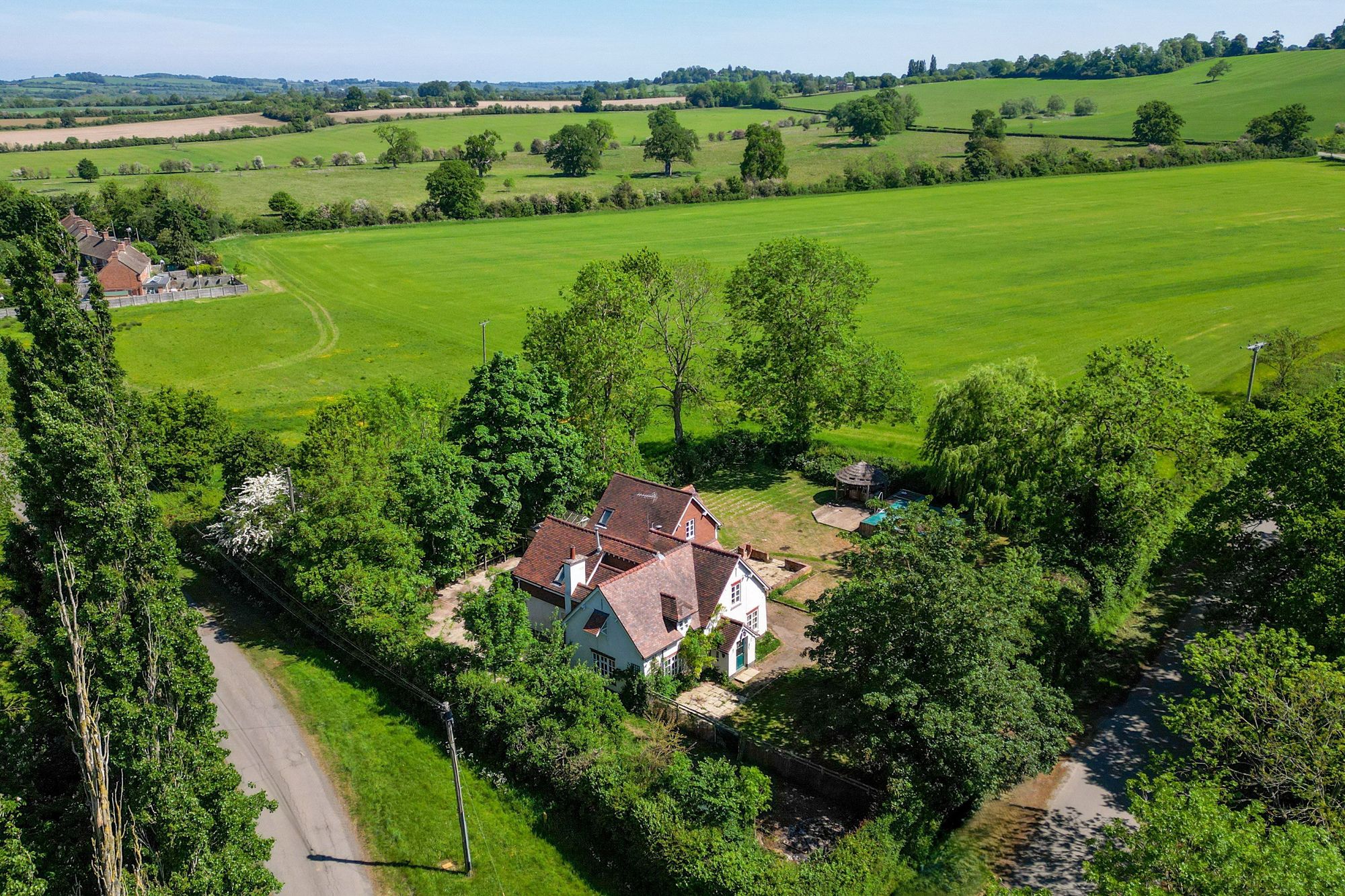 5 bed village house for sale in Honington, Shipston-On-Stour, CV36 19