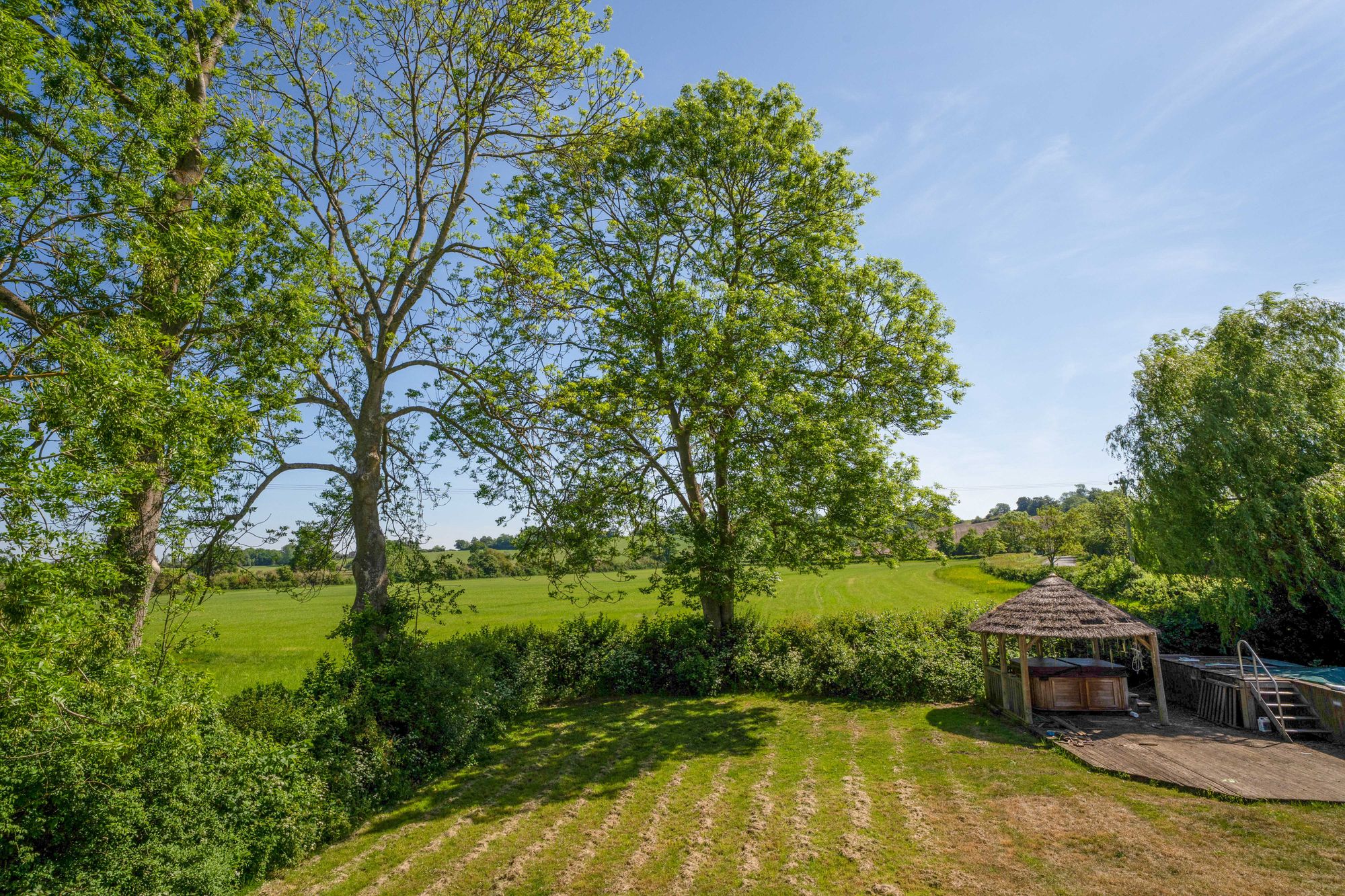 5 bed village house for sale in Honington, Shipston-On-Stour, CV36 25