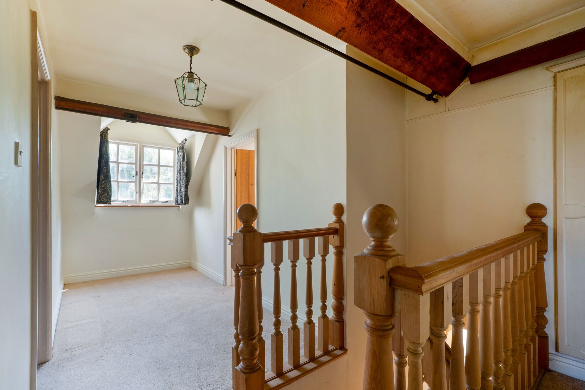 5 bed village house for sale in Honington, Shipston-On-Stour, CV36 7