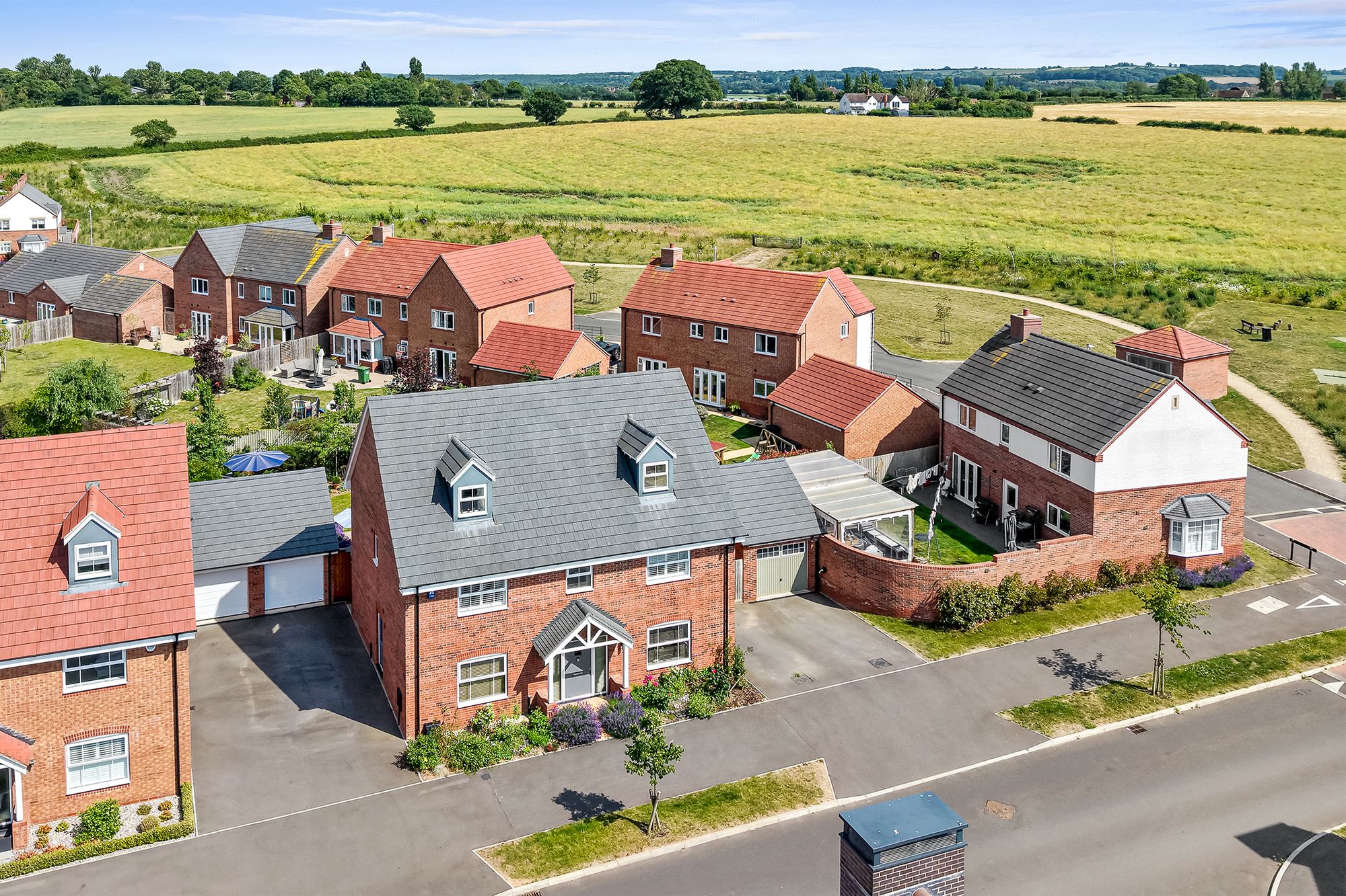 5 bed house for sale in Blackberry Lane, Stratford-Upon-Avon, CV37