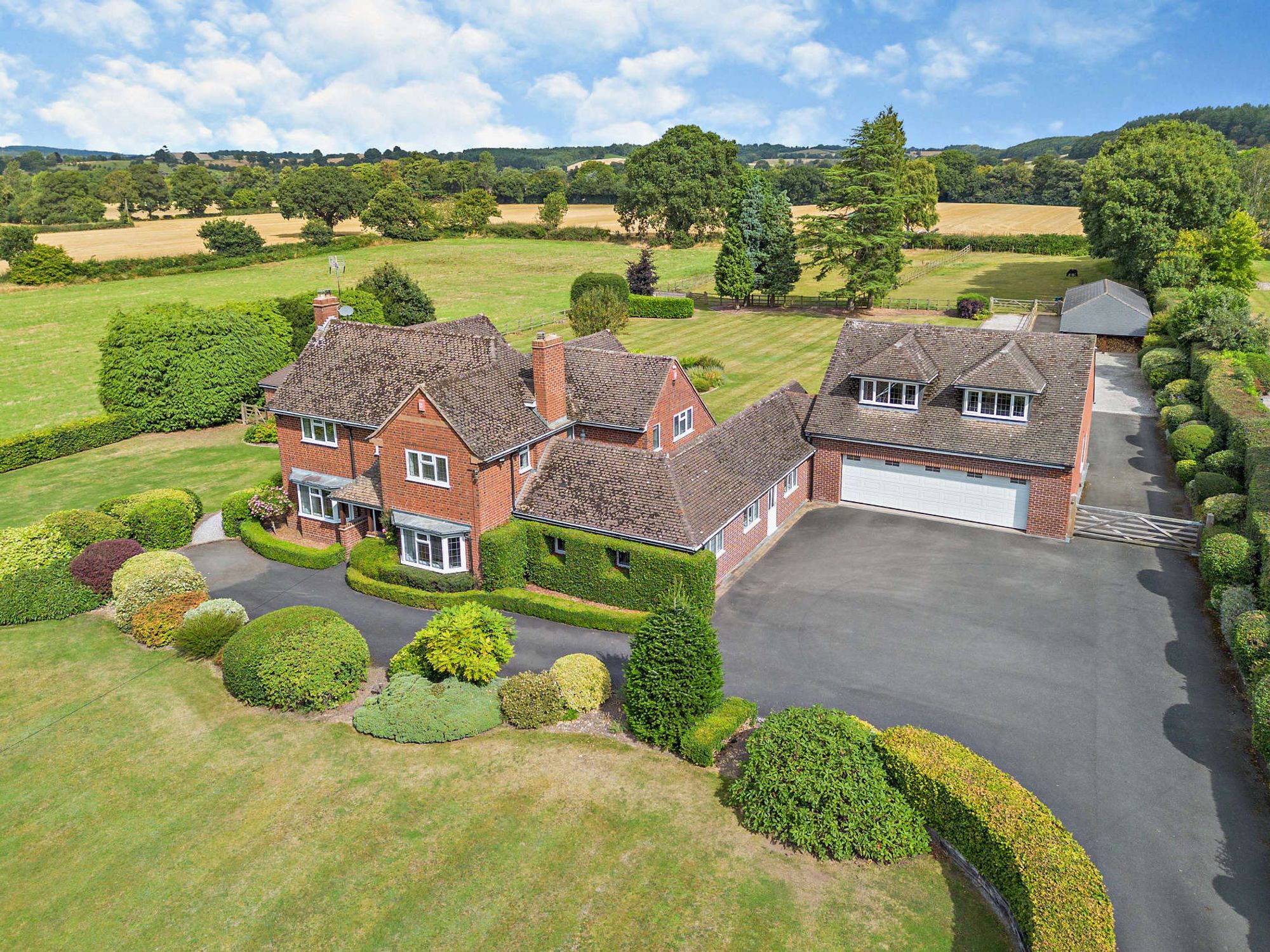 5 bed detached house for sale in Belbroughton Road, Kidderminster  - Property Image 33