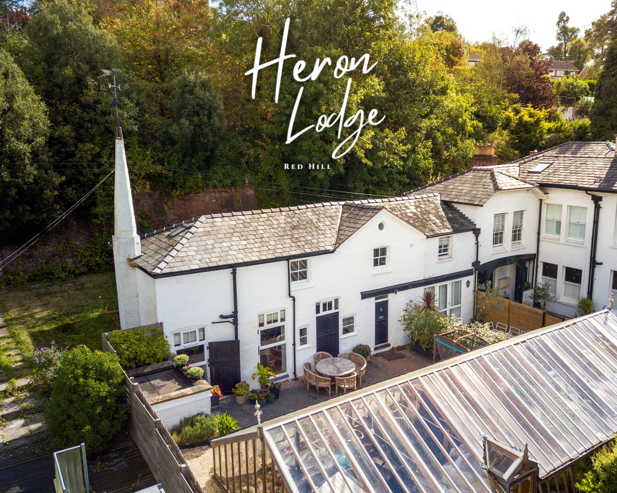 2 bed end of terrace house for sale in London Road, Worcester, WR5  - Property Image 1