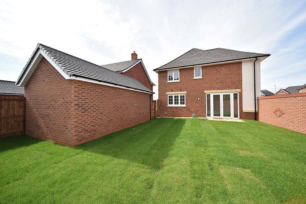 4 bed detached house to rent in Devis Way, Knutsford, WA16 (ref