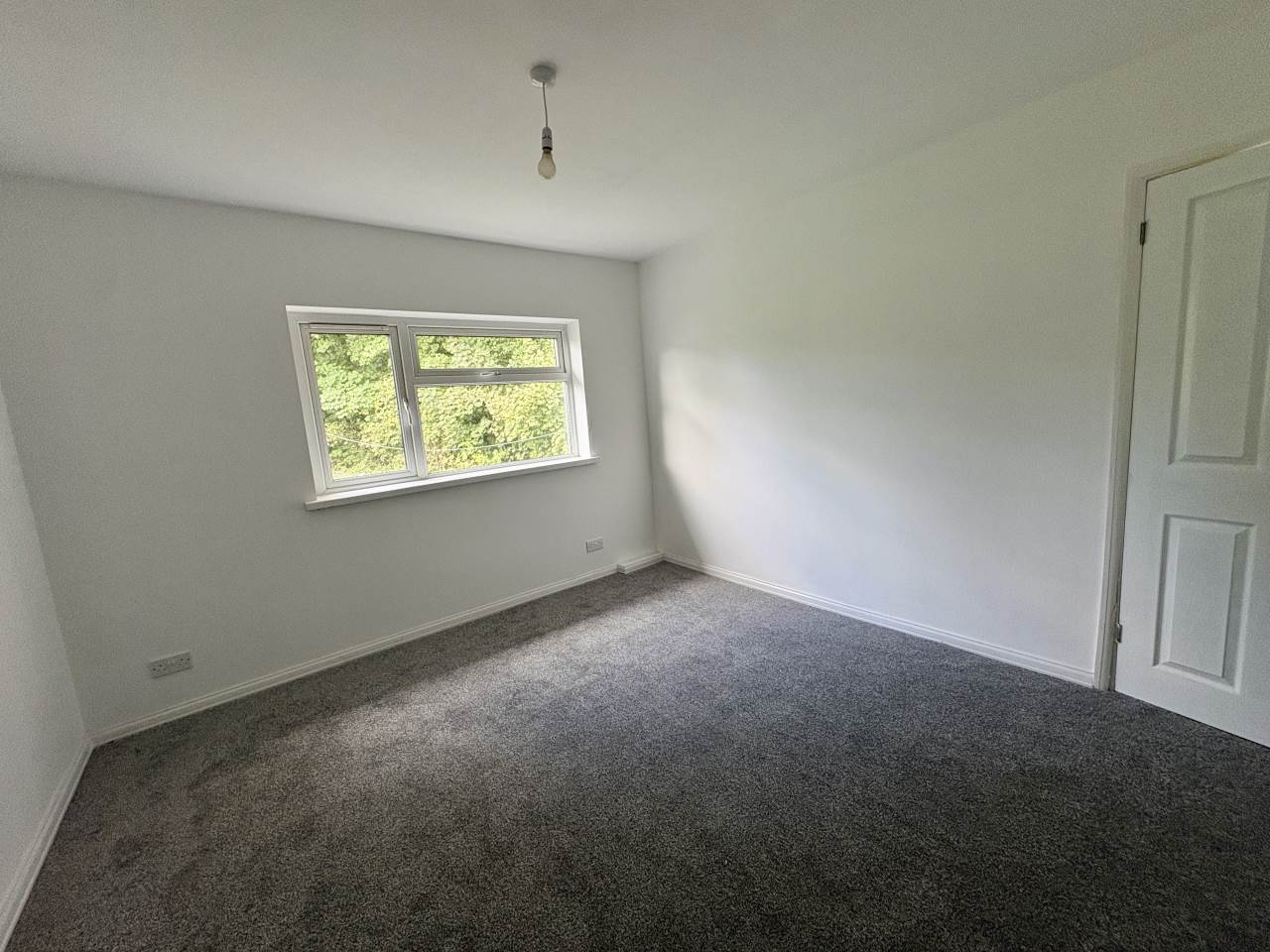 3 bed semi-detached house to rent in St James Crescent, Pyle  - Property Image 9
