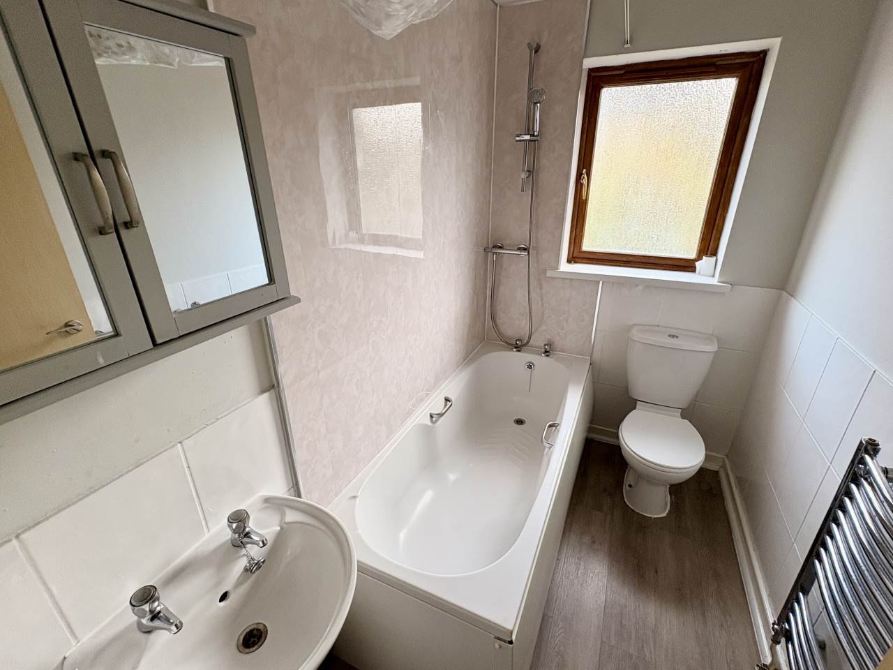 2 bed terraced house to rent in Bramble Close, Caerau 11