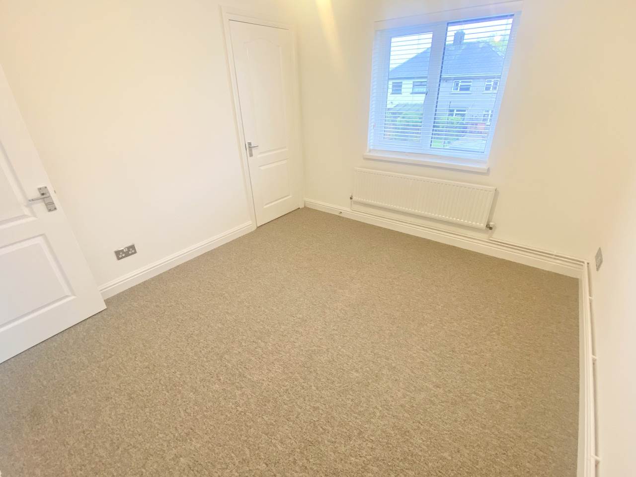 2 bed flat to rent in Glossop Court, Pencoed  - Property Image 5