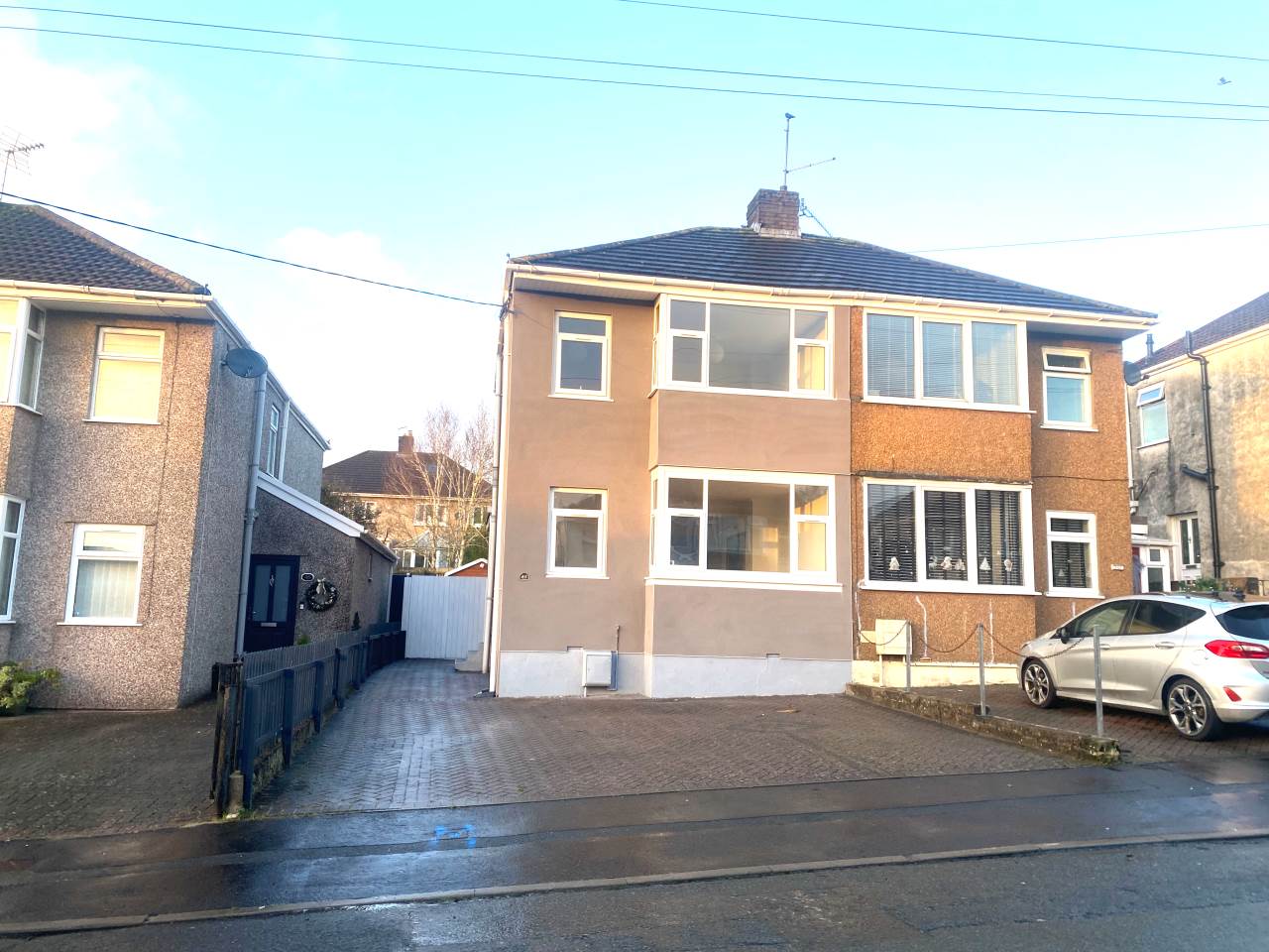 3 bed semi-detached house to rent in Garfield Avenue, Litchard  - Property Image 1