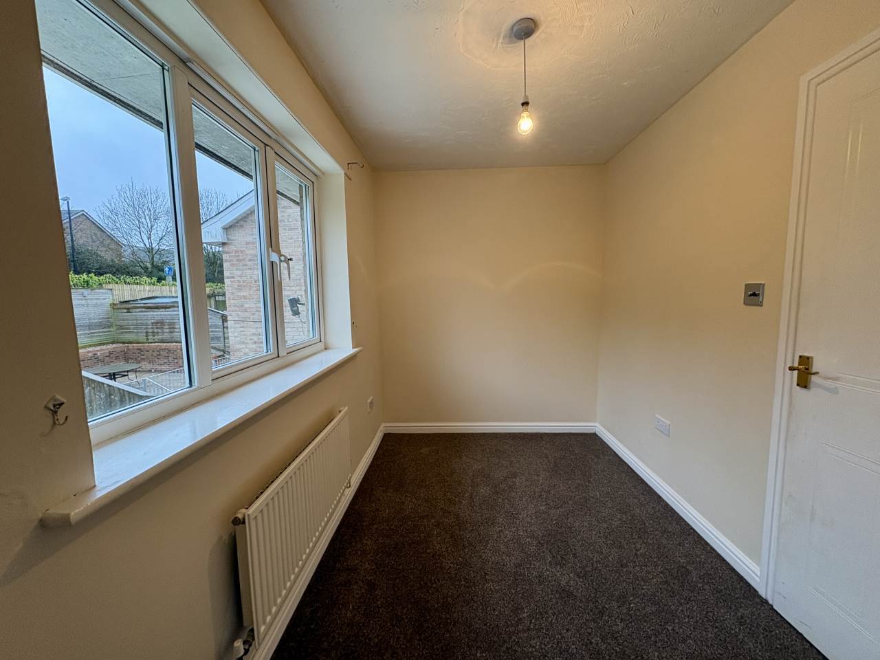 2 bed semi-detached house to rent in Llys Pentre, Broadlands  - Property Image 6