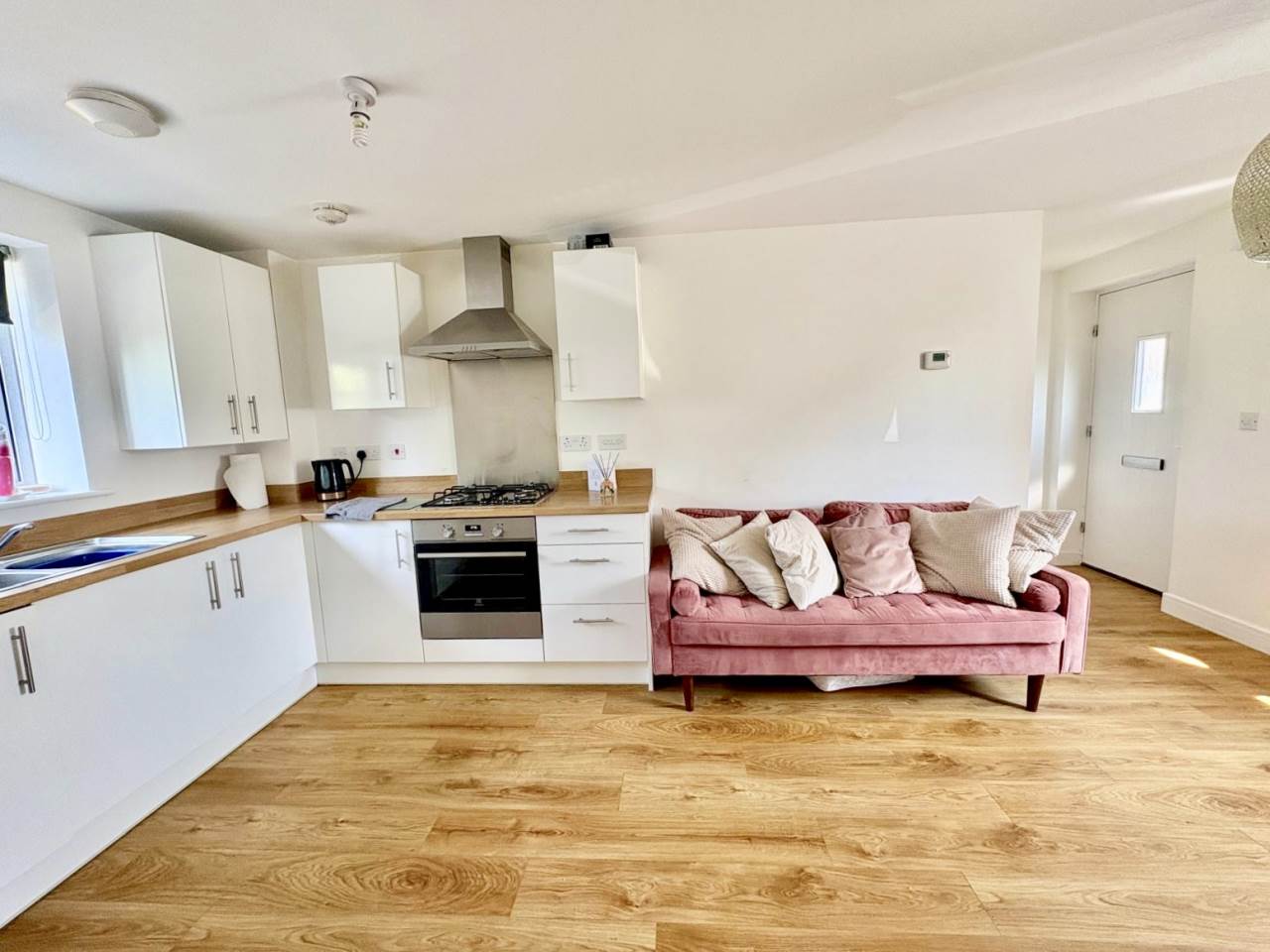 1 bed apartment to rent in Heol Cambell, Coity  - Property Image 2