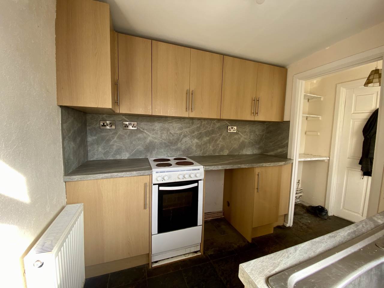 3 bed terraced house to rent in Park Terrace, Tondu  - Property Image 5