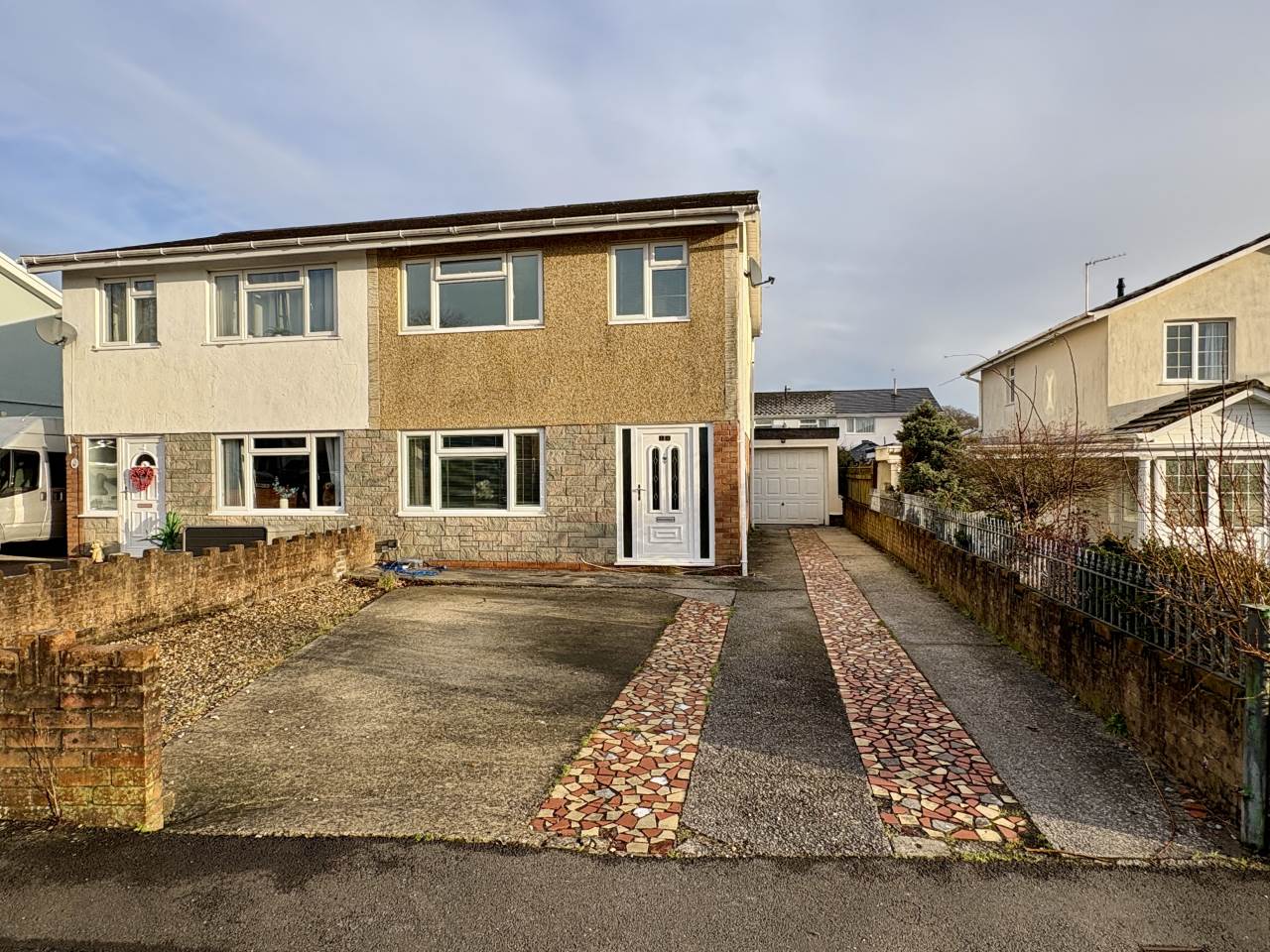 3 bed semi-detached house to rent in Cefn Nant, Pencoed, CF35