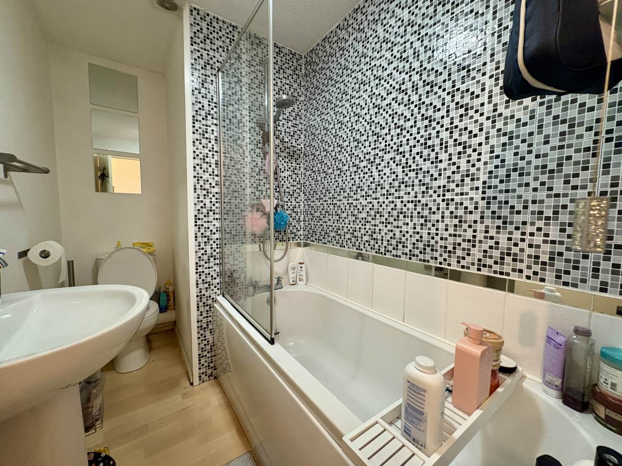 2 bed terraced house to rent in Haywain Court, Bridgend  - Property Image 4