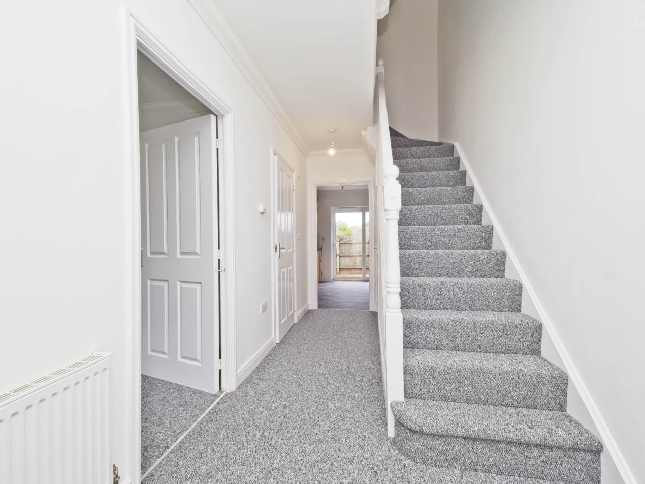 4 bed town house to rent in Maes Tanrallt, Brackla  - Property Image 2