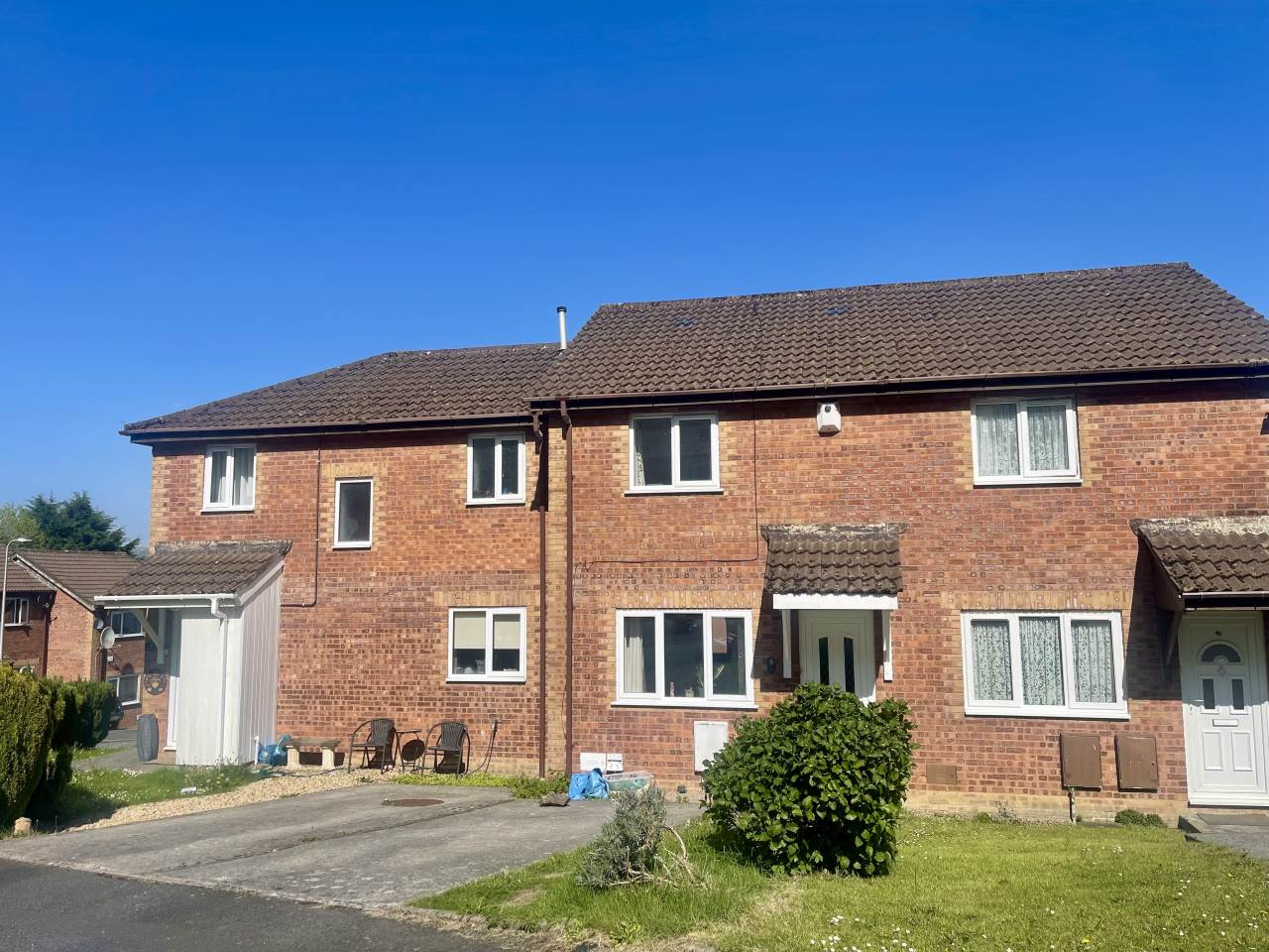 2 bed terraced house to rent in Oak Tree Court, Brackla, CF31
