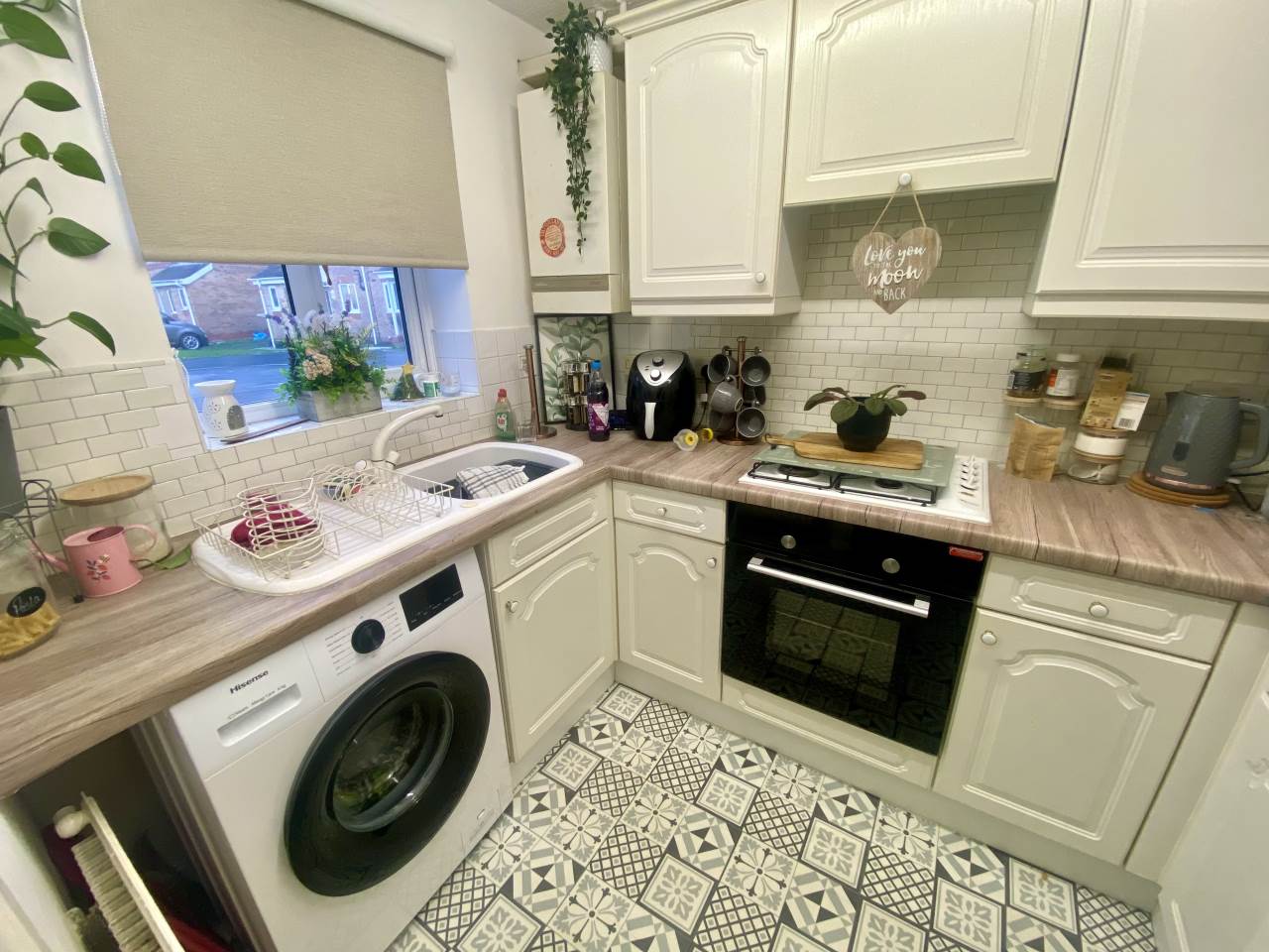 2 bed terraced house to rent in Bron Hafod, Broadlands  - Property Image 2