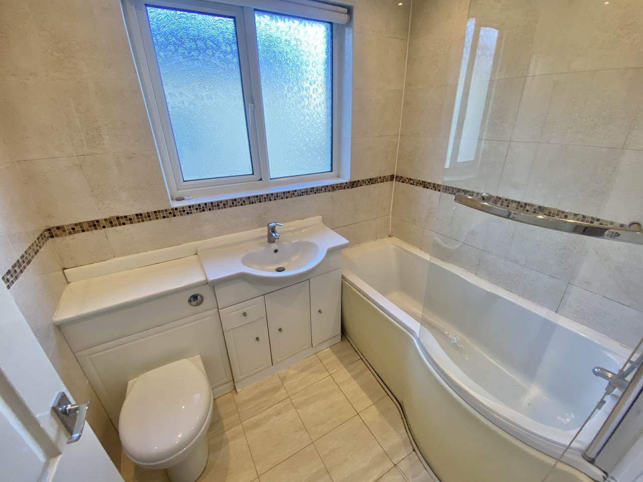 3 bed house to rent in Pascoes Avenue, Bridgend  - Property Image 11