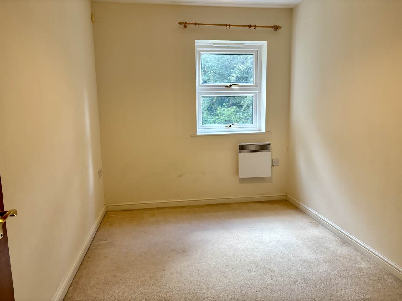 2 bed flat to rent in Maes Dewi Pritchard, Brackla  - Property Image 5