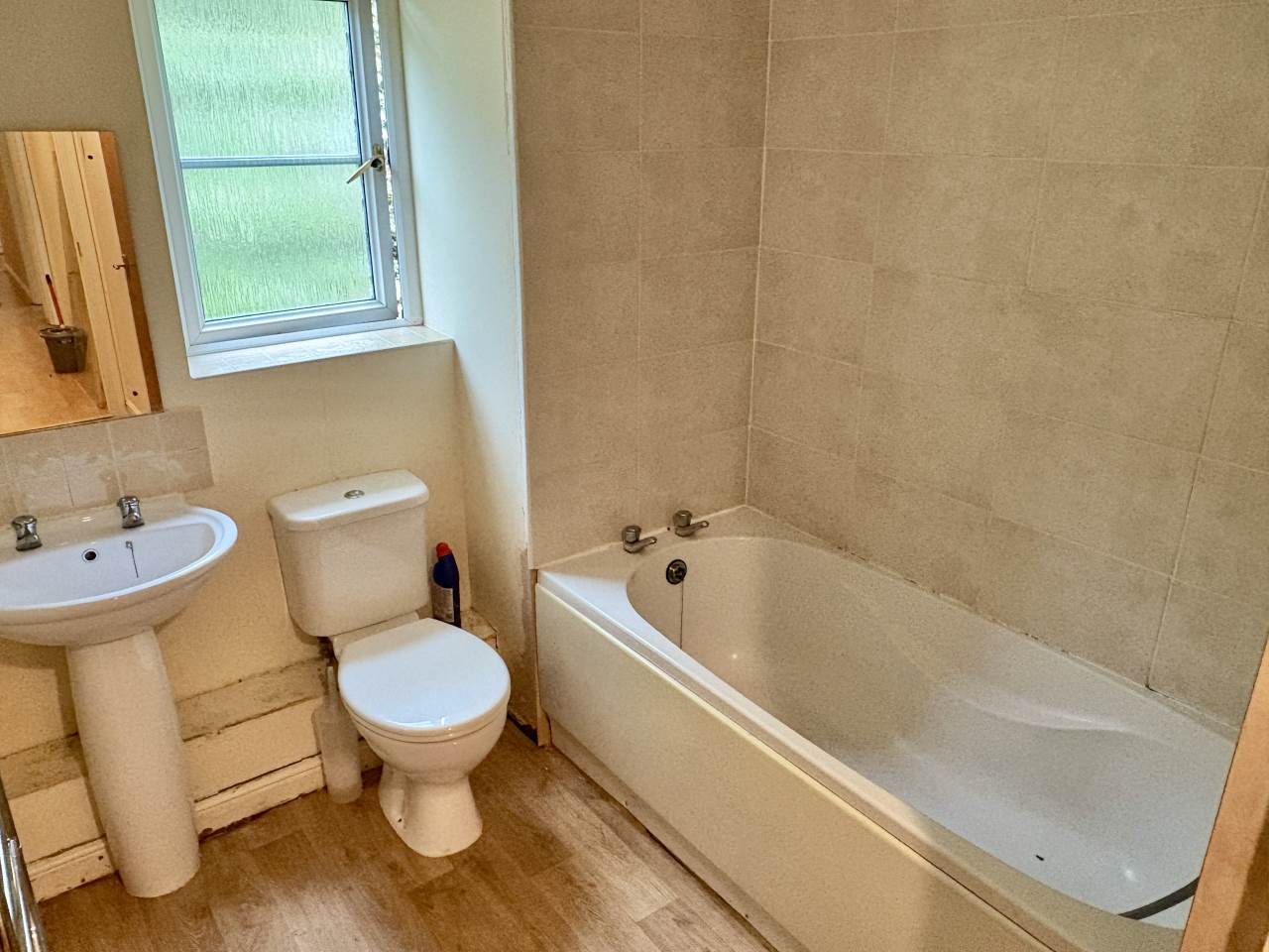 2 bed flat to rent in Maes Dewi Pritchard, Brackla  - Property Image 6