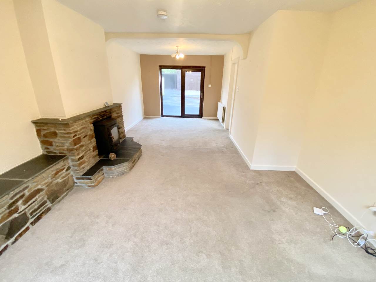 3 bed house to rent in Cwm Cottages (Water rates included in rent), Cwm Risca  - Property Image 7