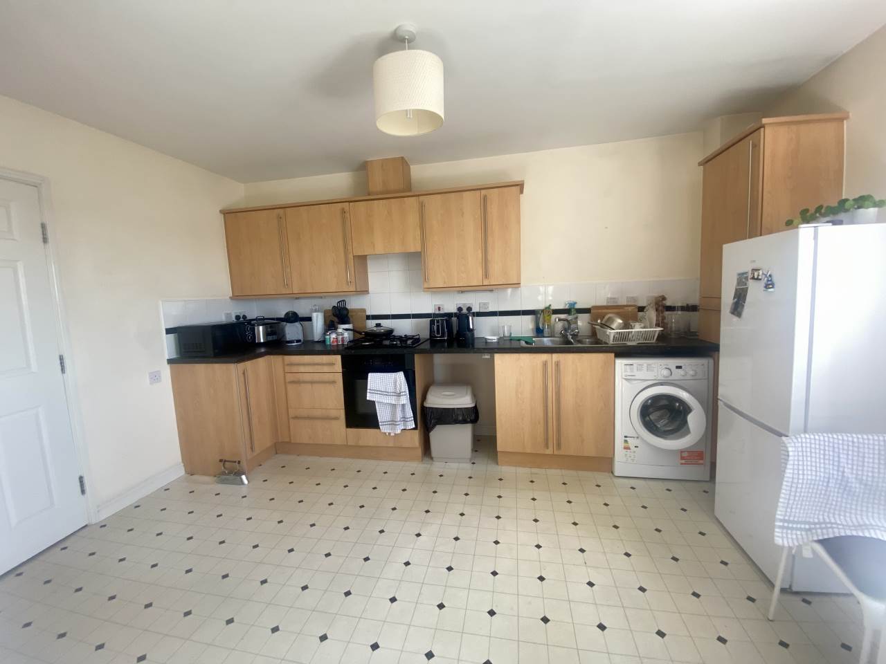 2 bed flat to rent in Swn Cloch Yr Eglwys, Newcastle Hill  - Property Image 3