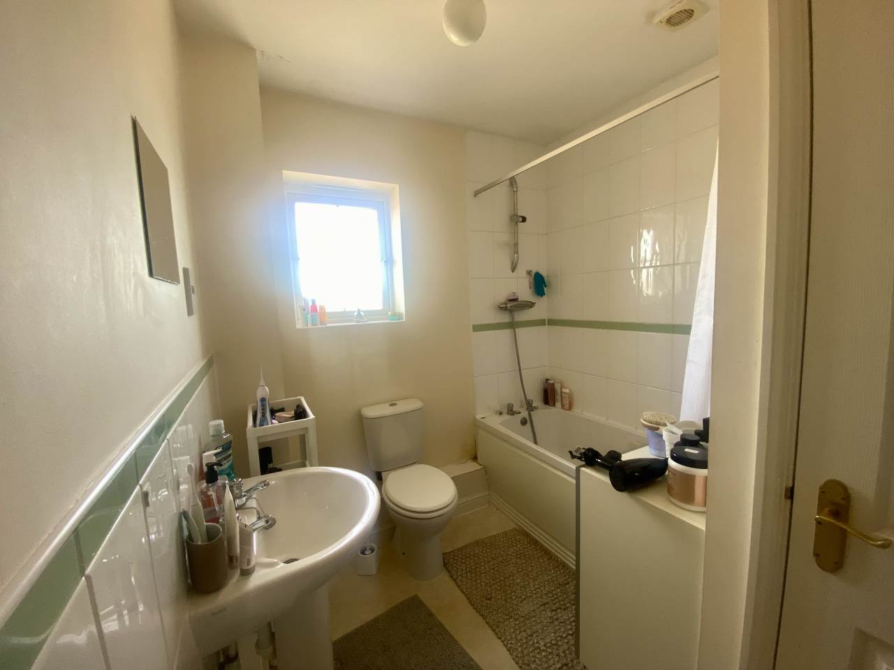 2 bed flat to rent in Swn Cloch Yr Eglwys, Newcastle Hill  - Property Image 6