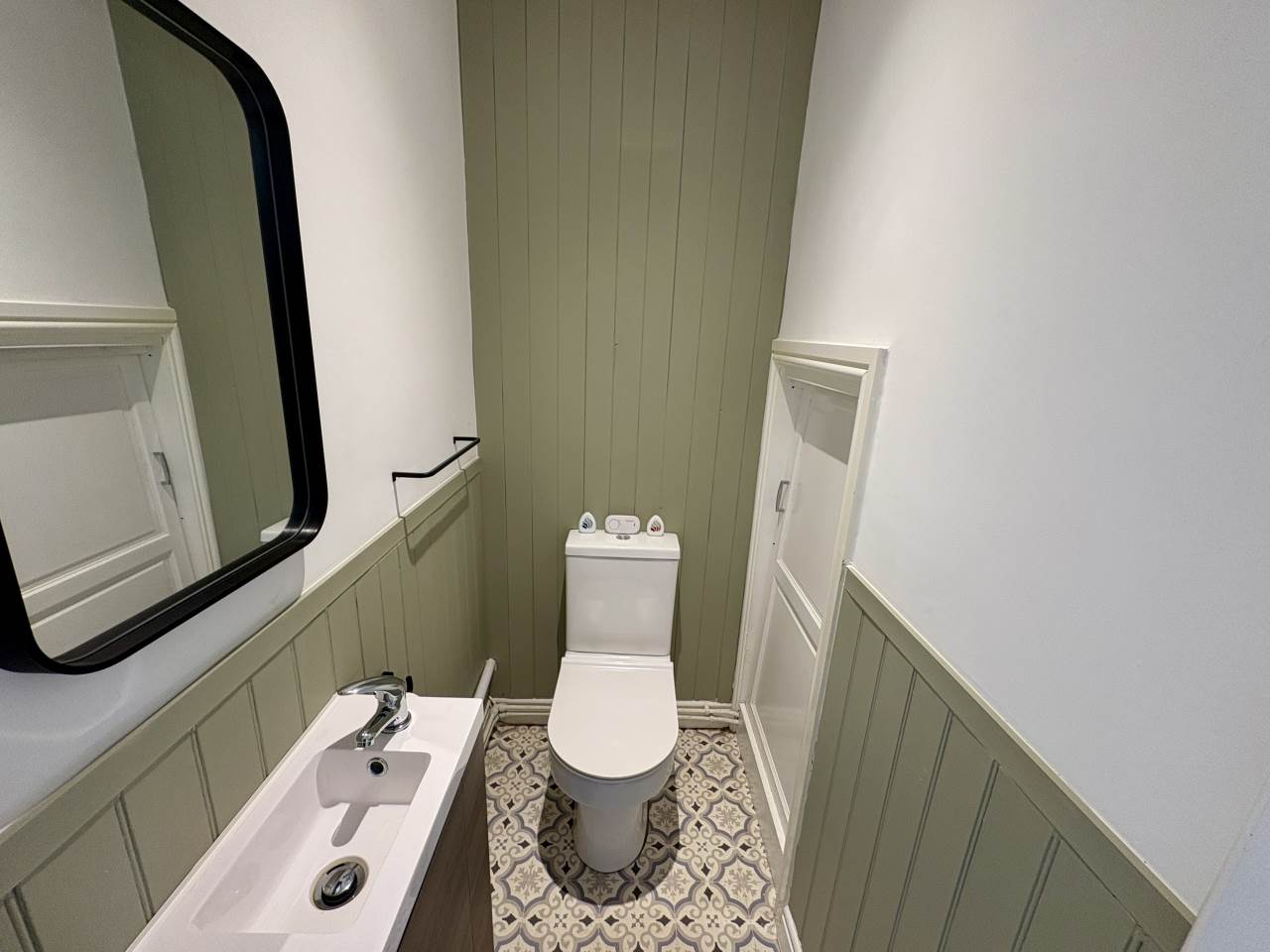 3 bed terraced house to rent in Charles Street  - Property Image 12