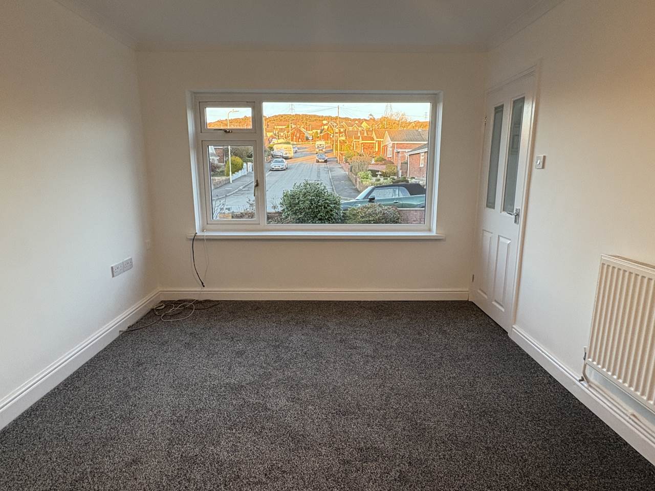 2 bed bungalow to rent in Woodland Park, Kenfig Hill 1