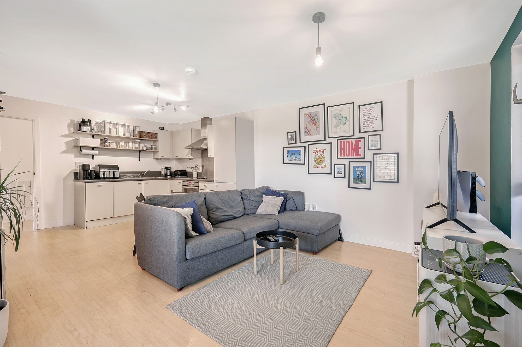 2 bed apartment for sale in Oliver Road, Cunningham Court, E10 - Property Image 1